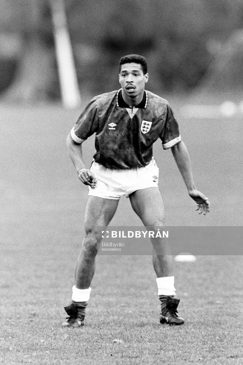 Des Walker