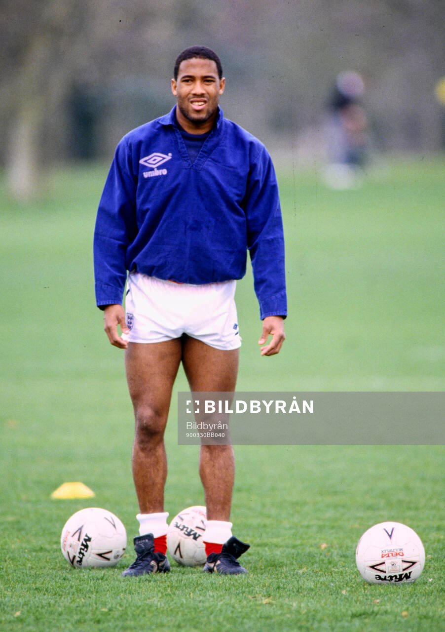 John Barnes. Football, FIFA World Cup 1990, England,