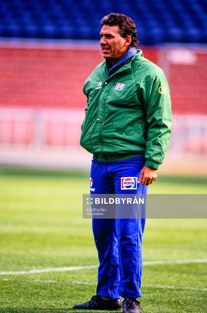 förbundskapten Sebastiao Lazaroni. Football, FIFA World