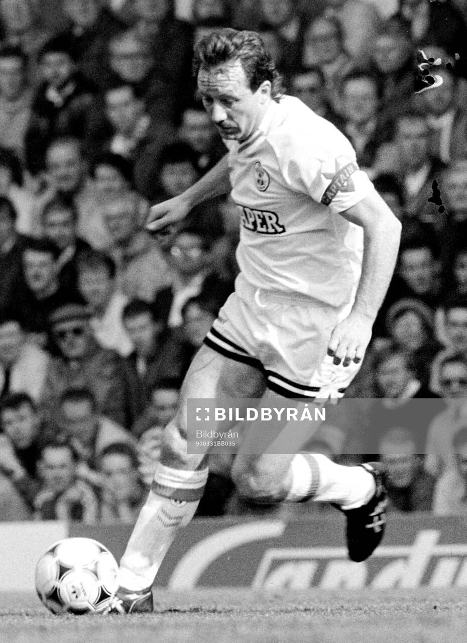 Football, England, Barclays League Division 1, Liverpool - Southampton: Southamptons Jimmy Case. 