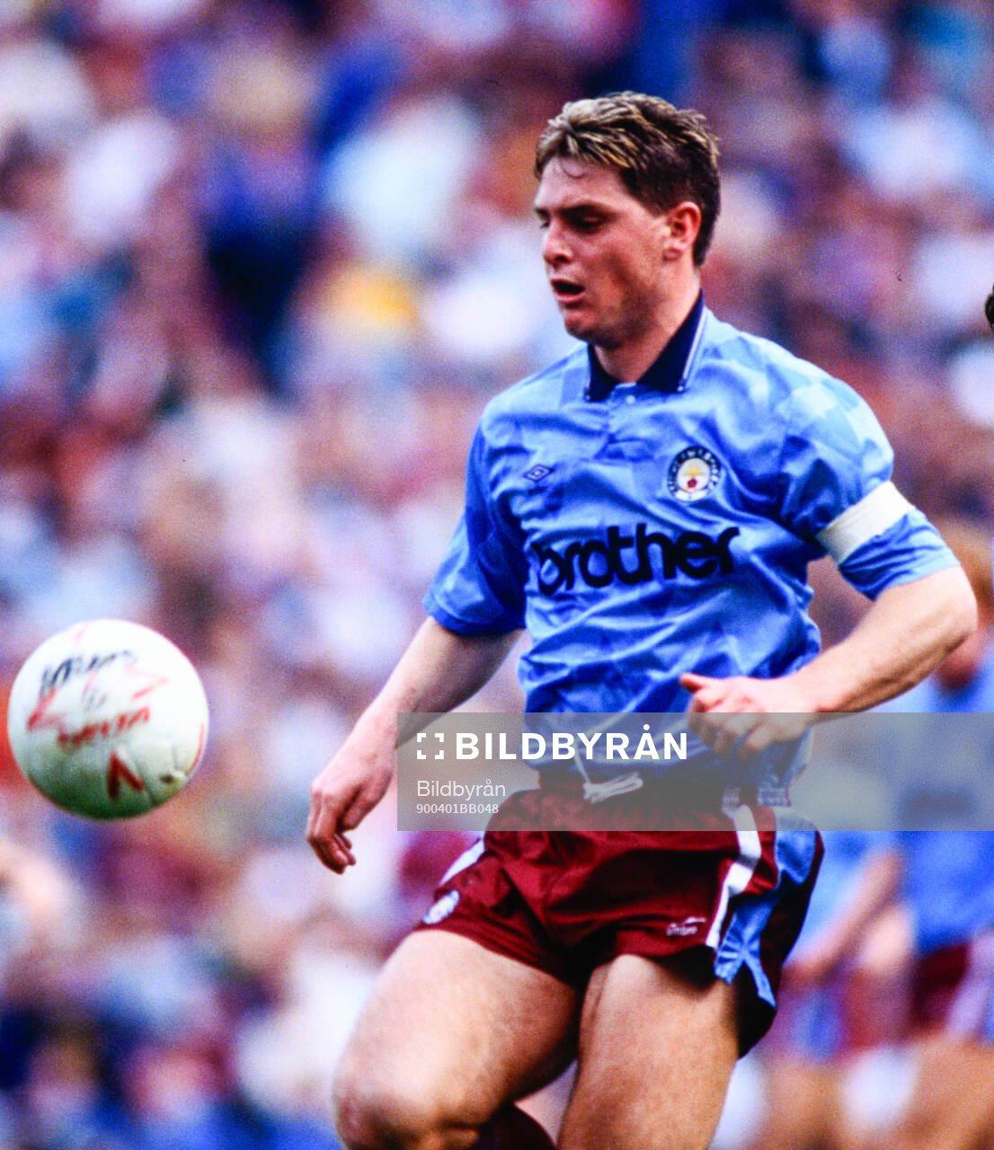 Football, Barclays League Division 1 1989-1990, Aston Villa - Manchester City: Manchester Citys Steve Redmond. 