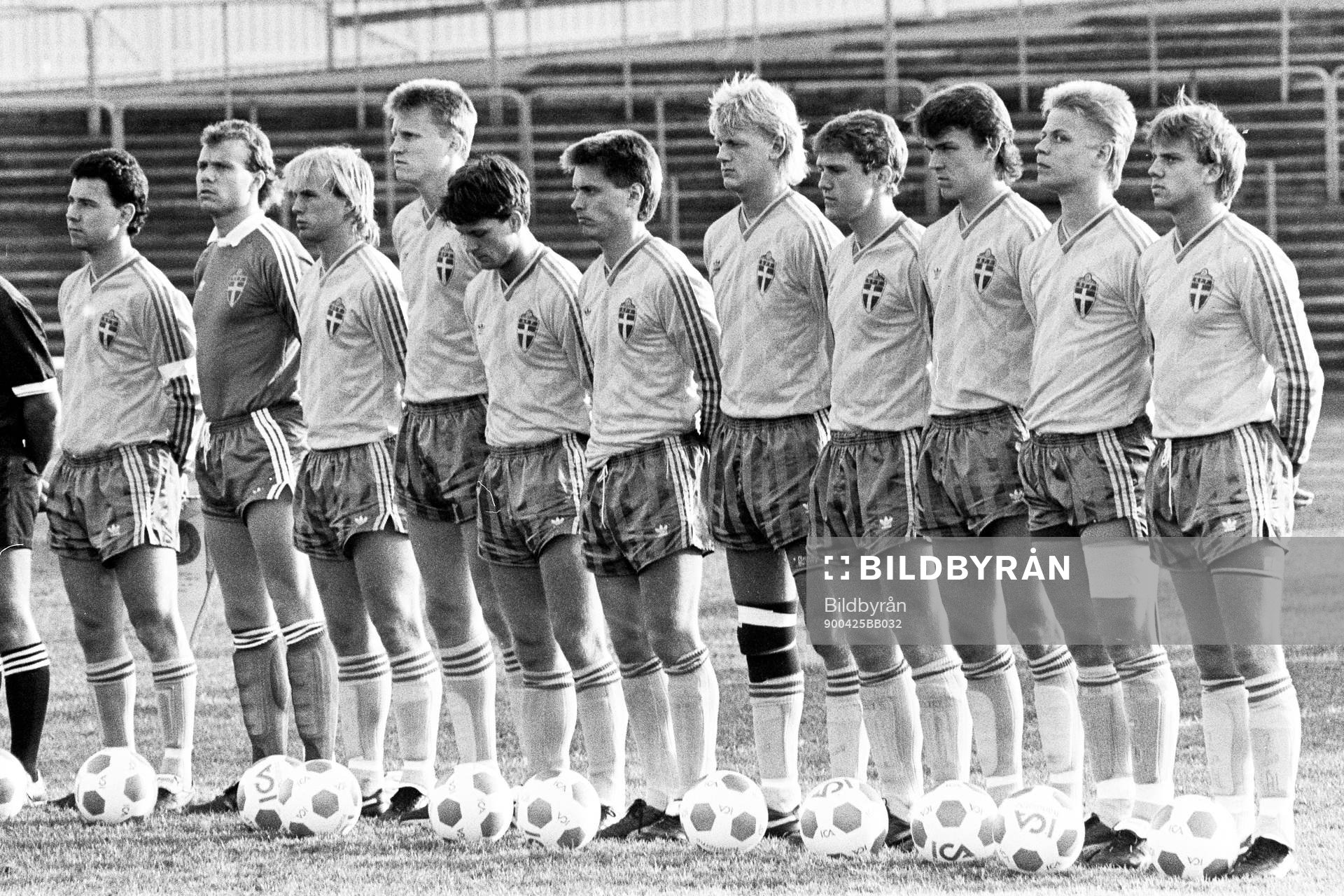 Den svenska startelvan fr. v: Stefan Rehn, Lars Eriksson,