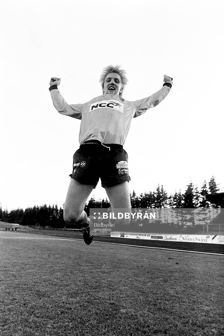 Percy Olsson, Hässleholm tremålsskytt jublar
