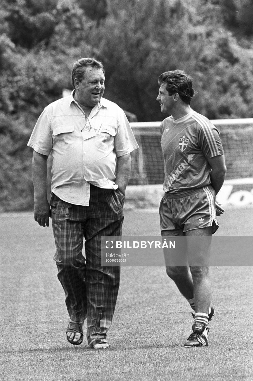 Lennart Johansson och Olle Nordin förbundskapten, Sverige