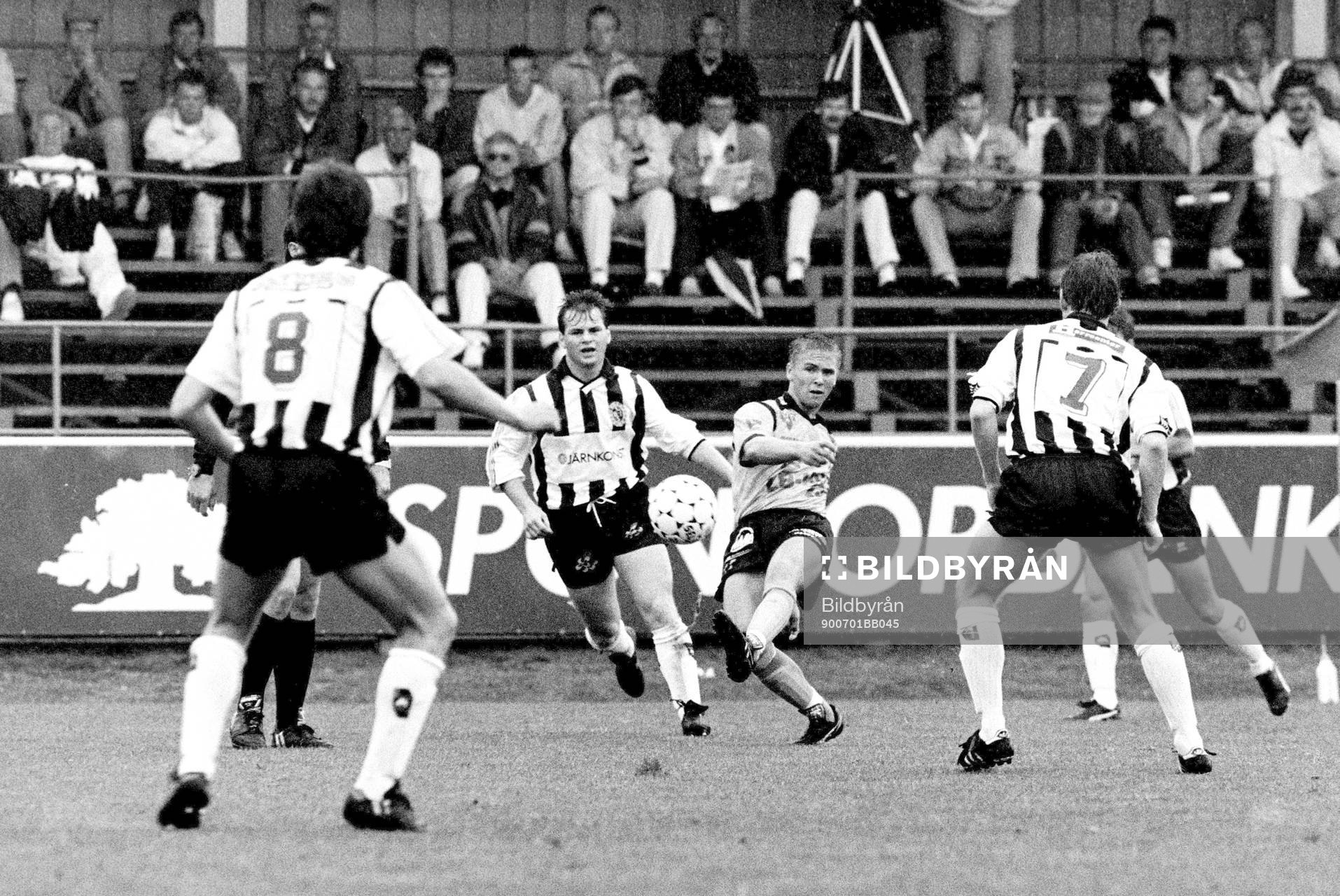 Fotboll, Div 1 Södra, Mjällby - Landskrona, 0-2