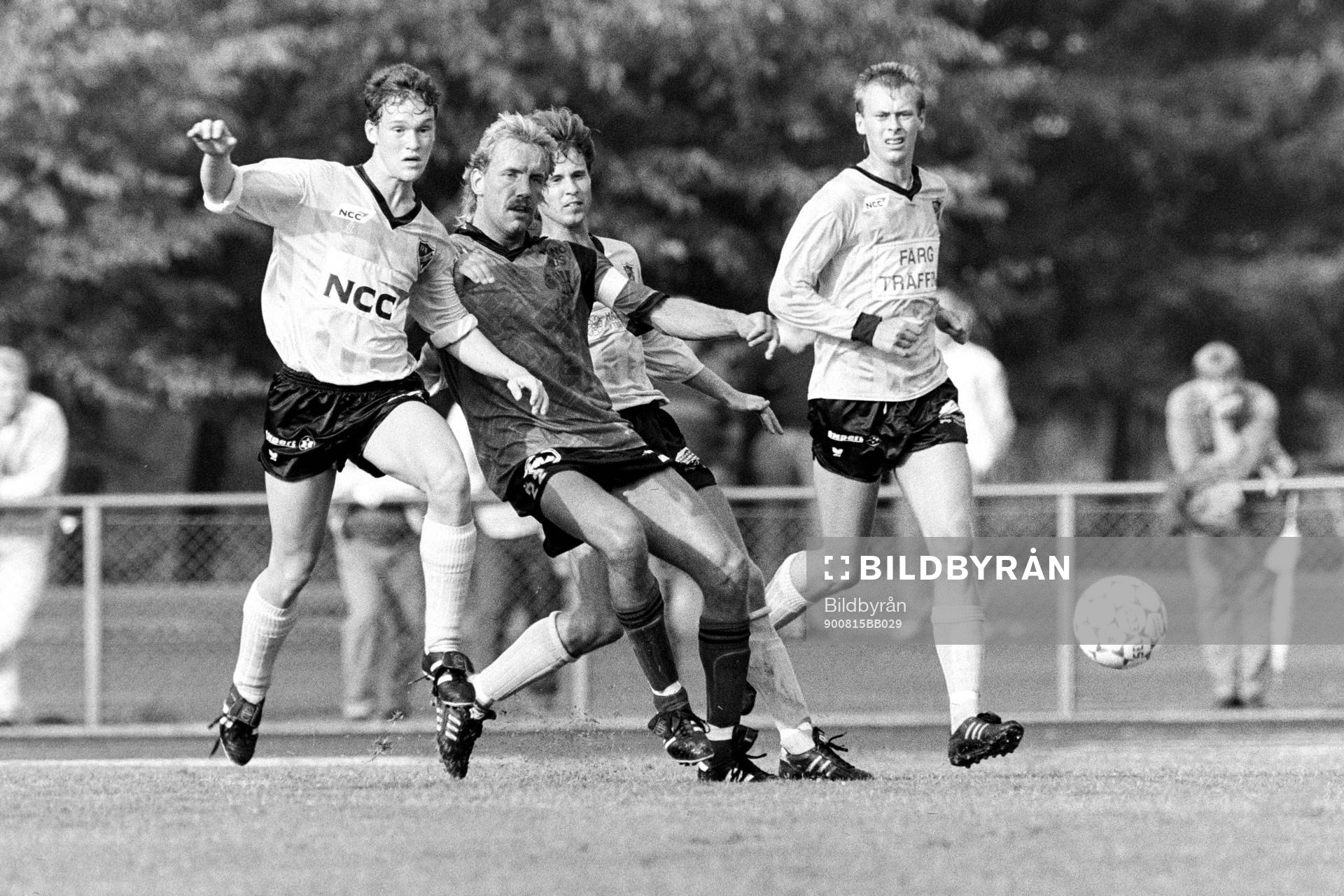 Matin Rokicki, Hässleholm och Hans Larsson, Mjällby
