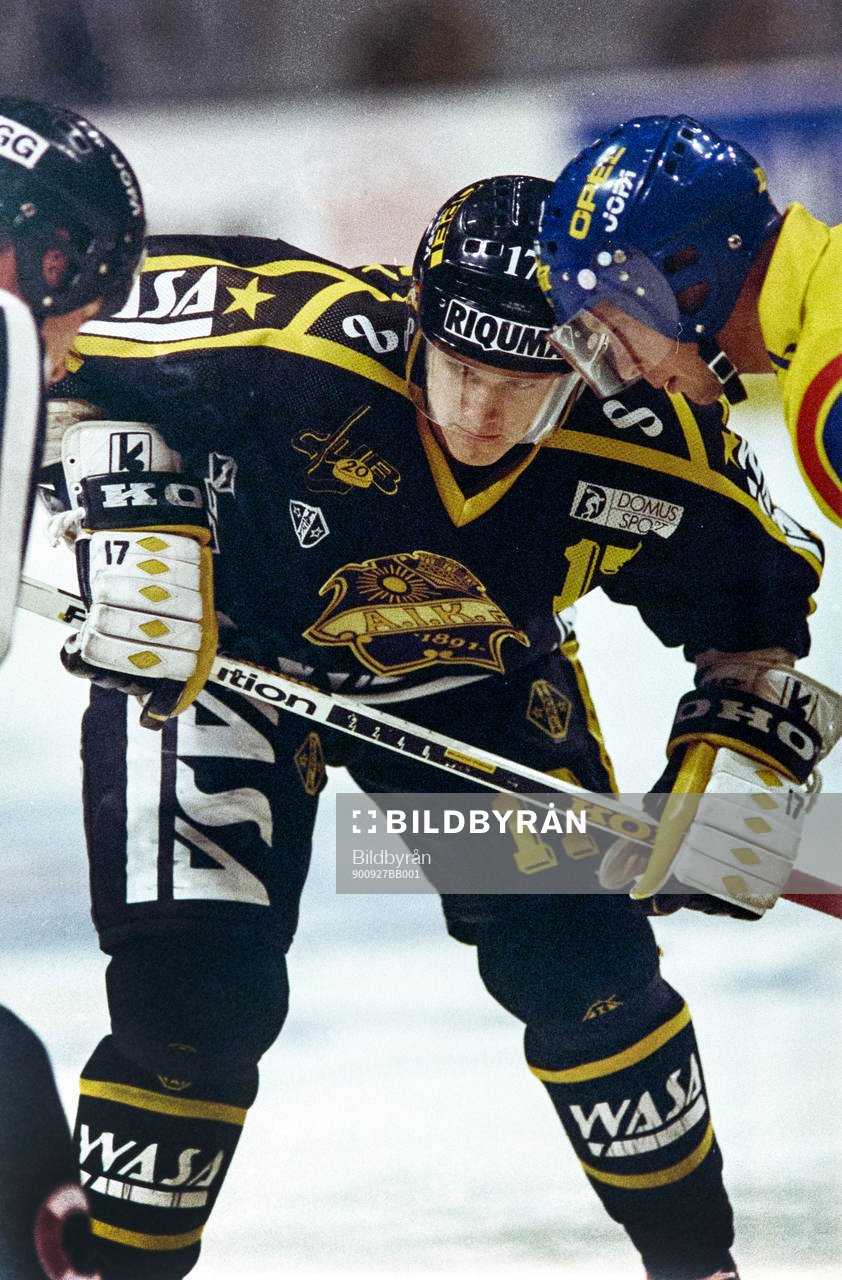 Peter Hammarström. AIK i en tekning