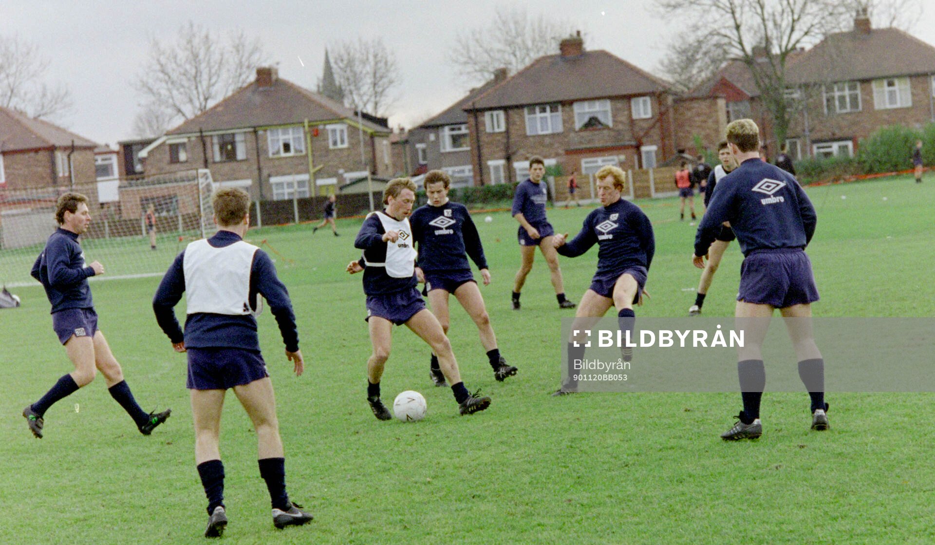 Football, Barclays League Division 1, England,  Manchester City, Training: Clive Allen (L) and Alan Harper (C) during a training session. 