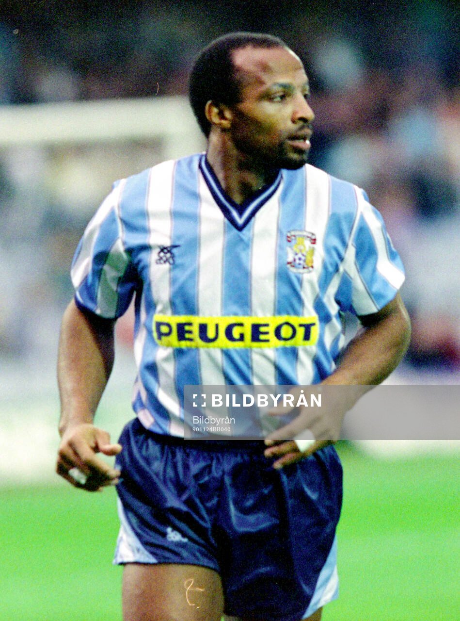 Football, Barclays League Division One, England 1990-1991,