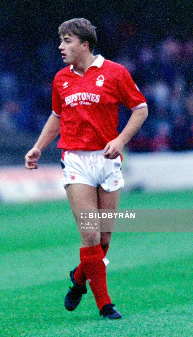 Football, Barclays League Division 1, England 1990-1991, Nottingham Forest - Luton: Nottinghams Nigel Jemson.