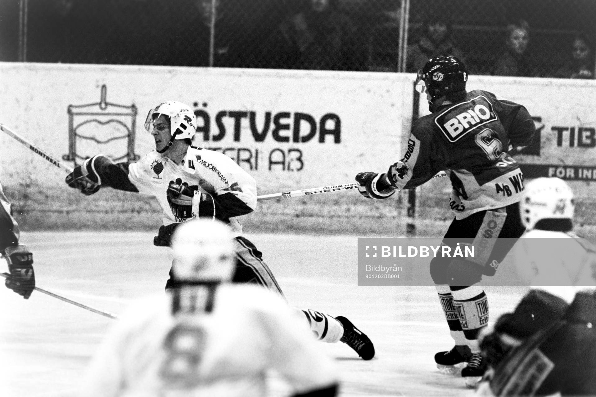 Osbys Mattias Olsson hakar linköpings Stefan Jacobsson