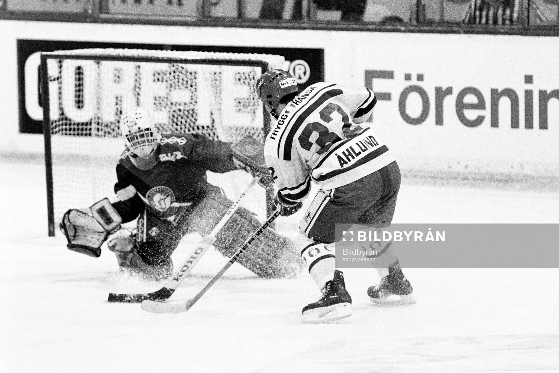 Håkan Åhlund, Sverige fri med norges målvakt