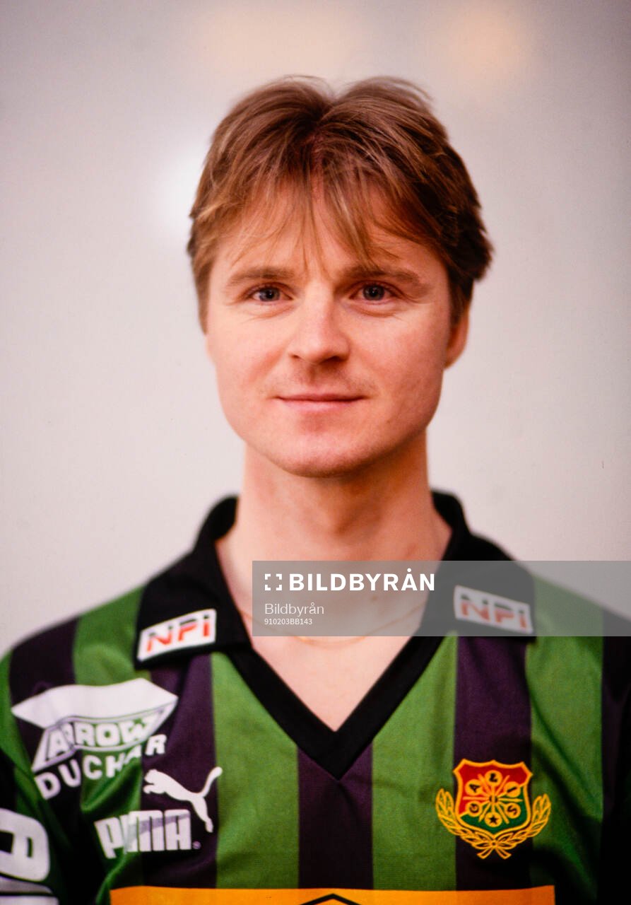 Fotboll, Allsvenskan, Gais, Förhands: Tony Fylksjö.