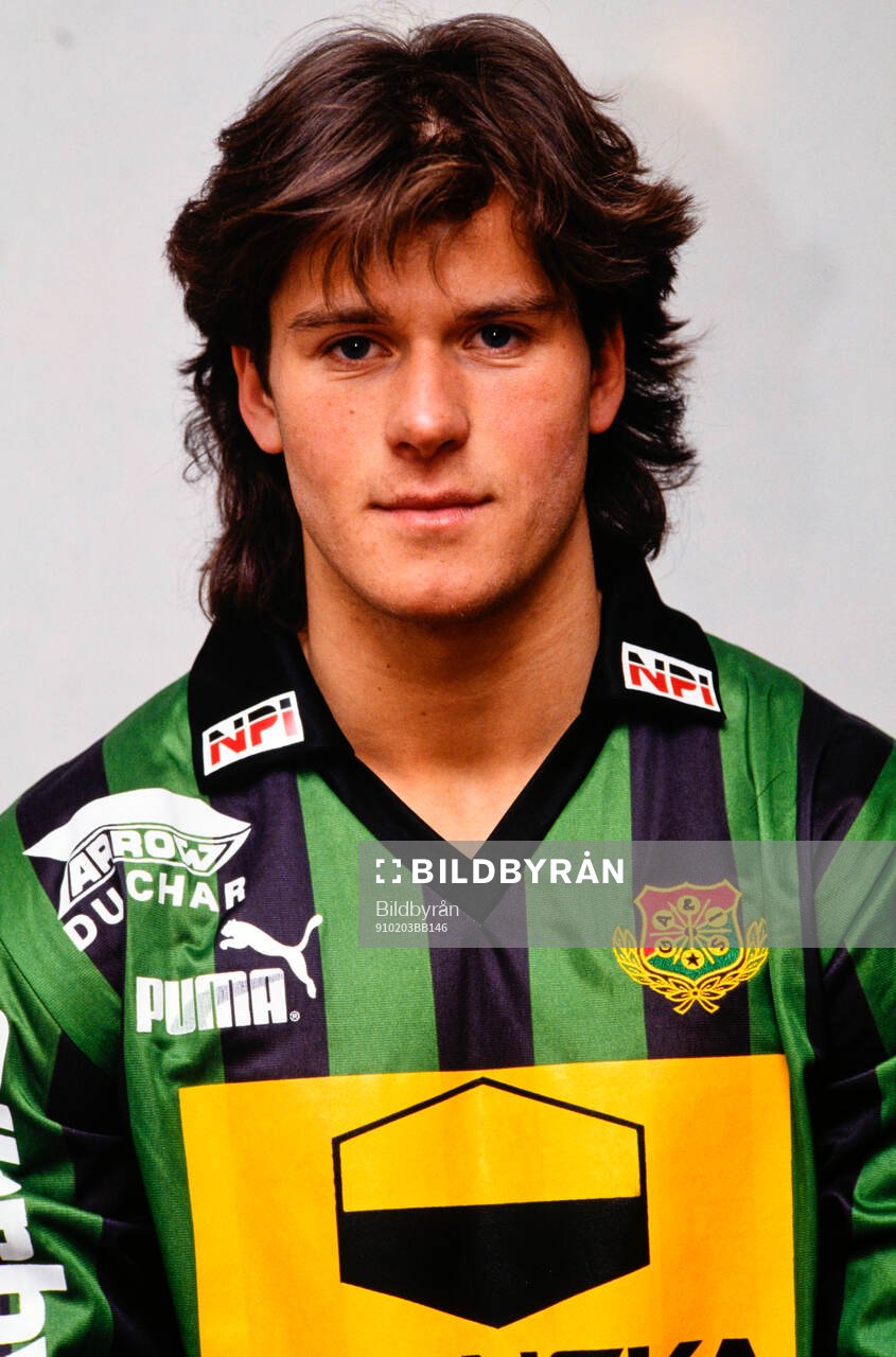 Fotboll, Allsvenskan, Gais, Förhands: Joacim Barin. 