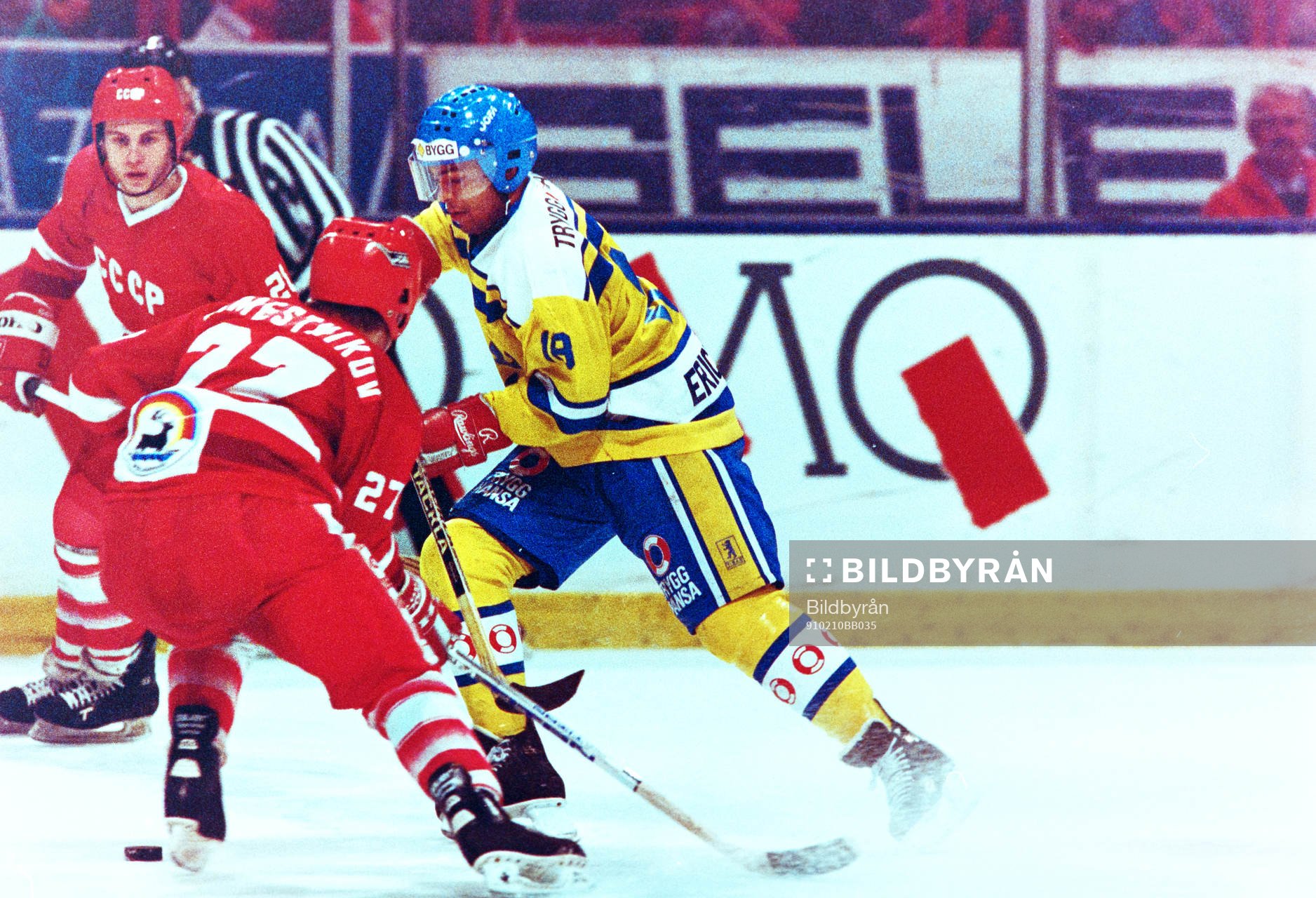 Patrik Erickson, Sverige i kamp om pucken mes sovjets