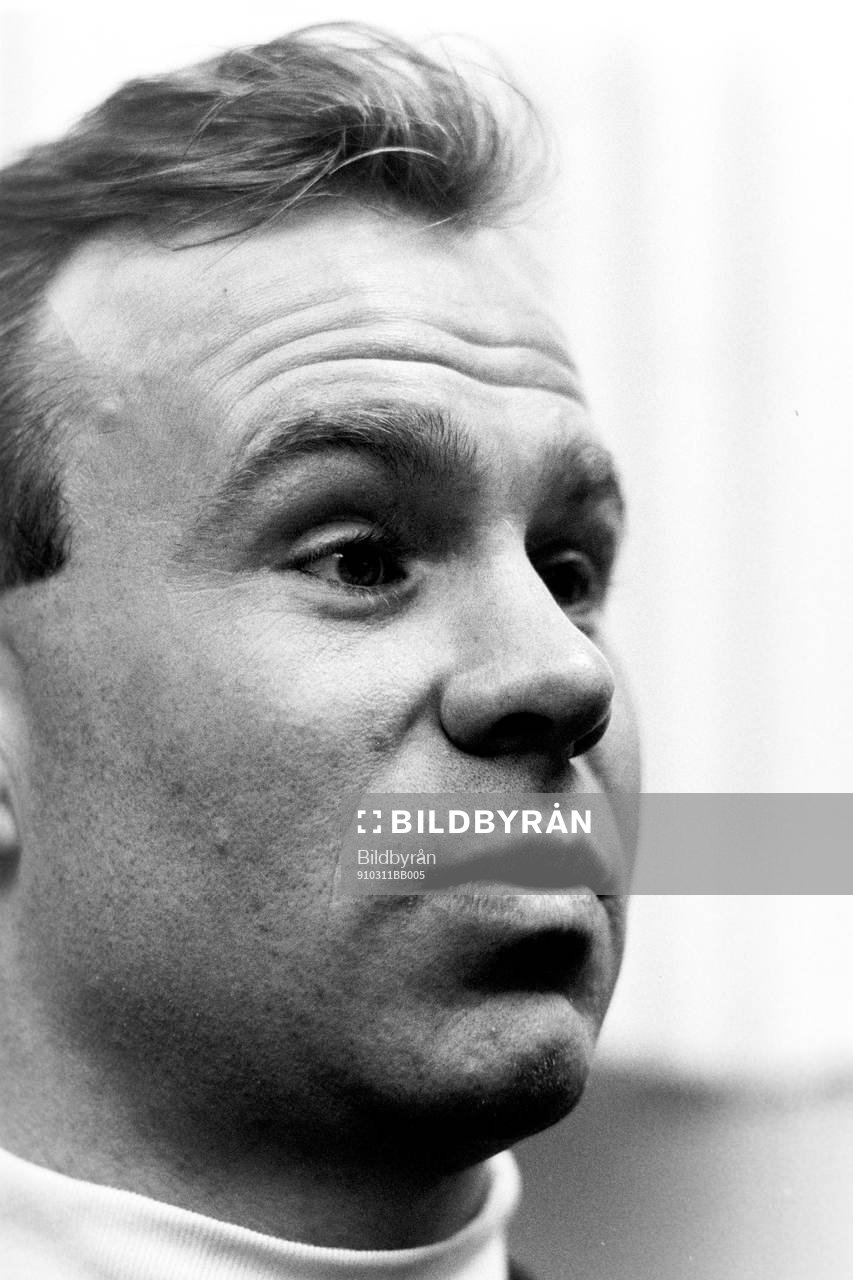 Hans Holmqvist, Örebro