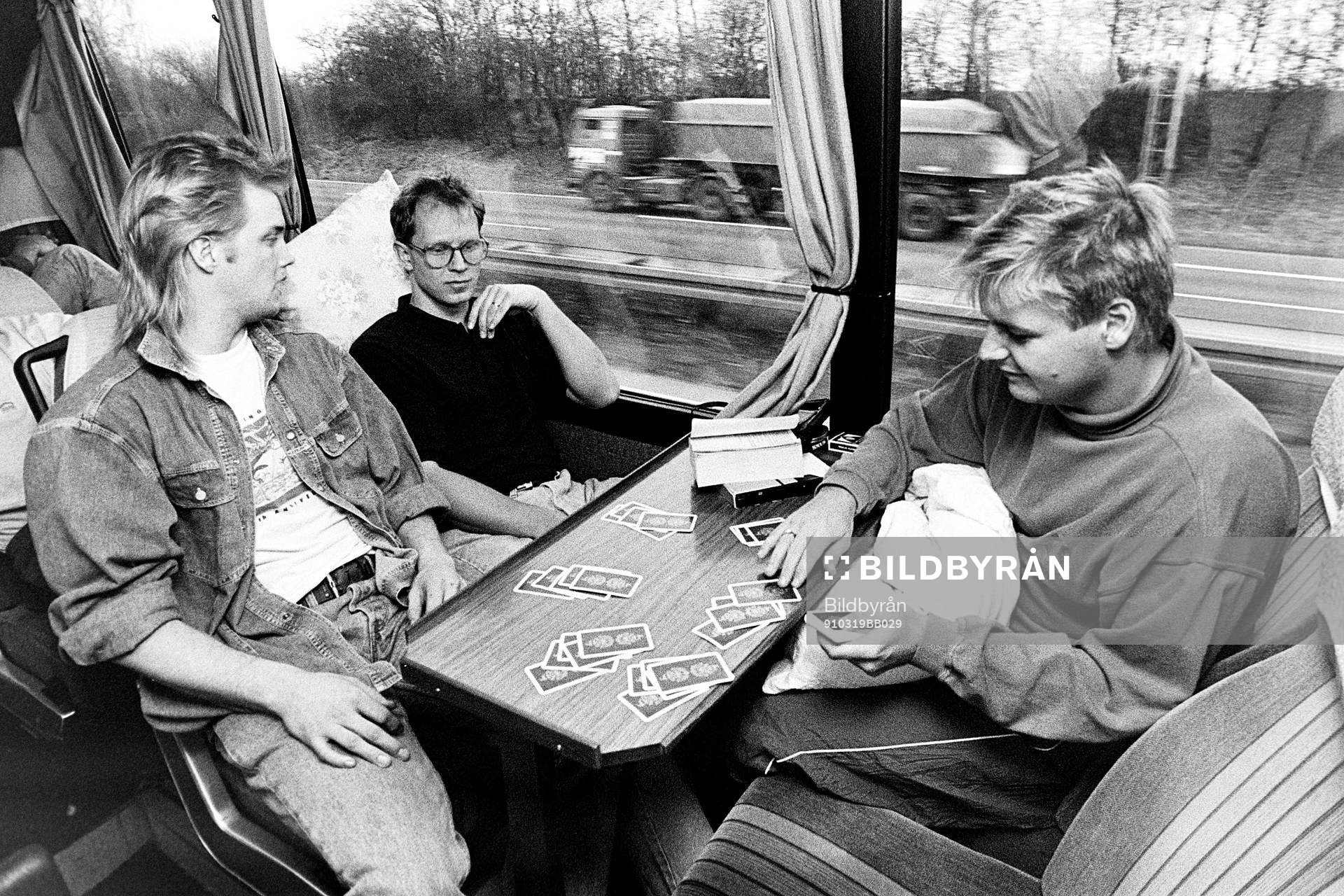 Percy Olsson, Lars-Olof Persson och Peter Swärdh spelar