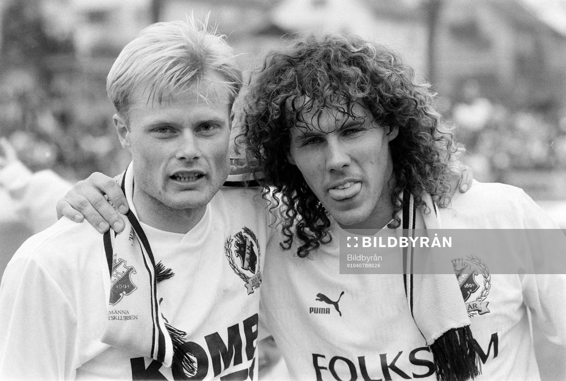  Peter Larsson och Hans Eskilsson, AIK är nöjda efter segern.