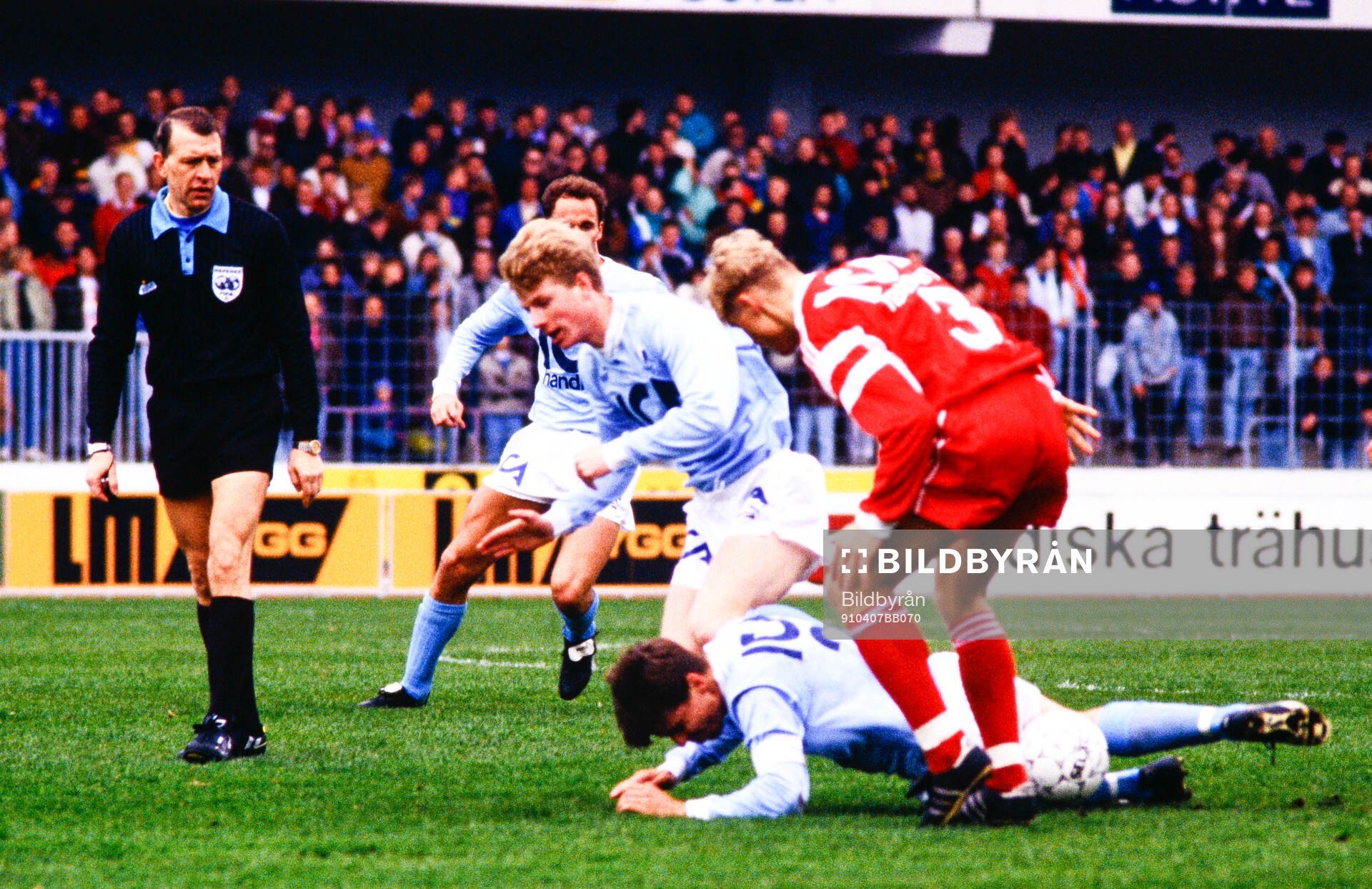 Malmös Henrik Nilsson, domare Erik Fredriksson
