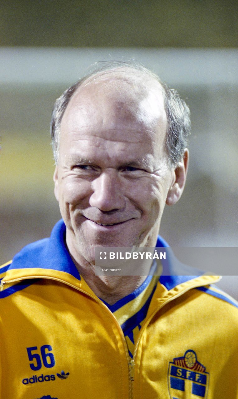  Tommy Svensson, förbundskapten, Sverige