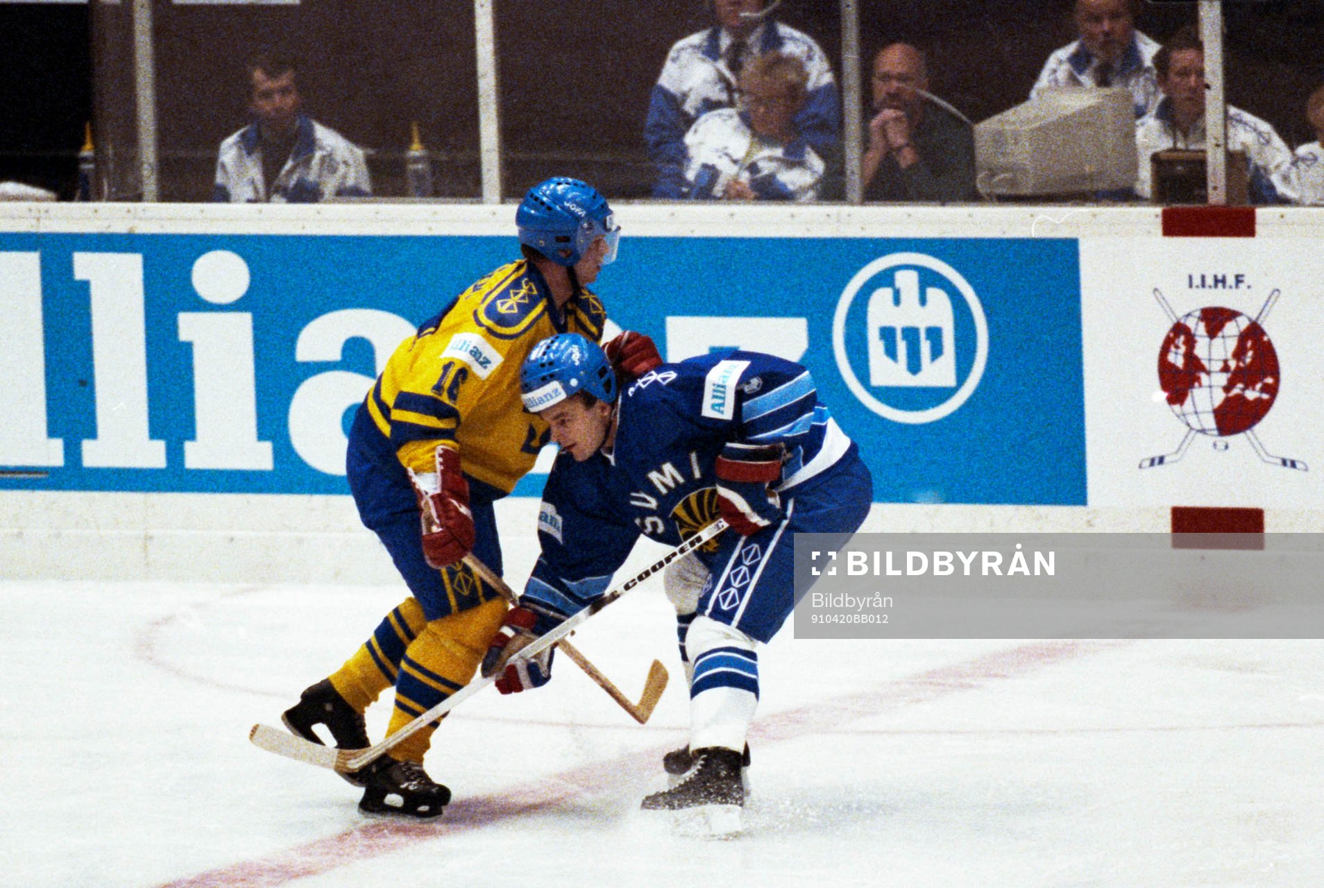 Bengt-Åke Gustafsson, Sverige