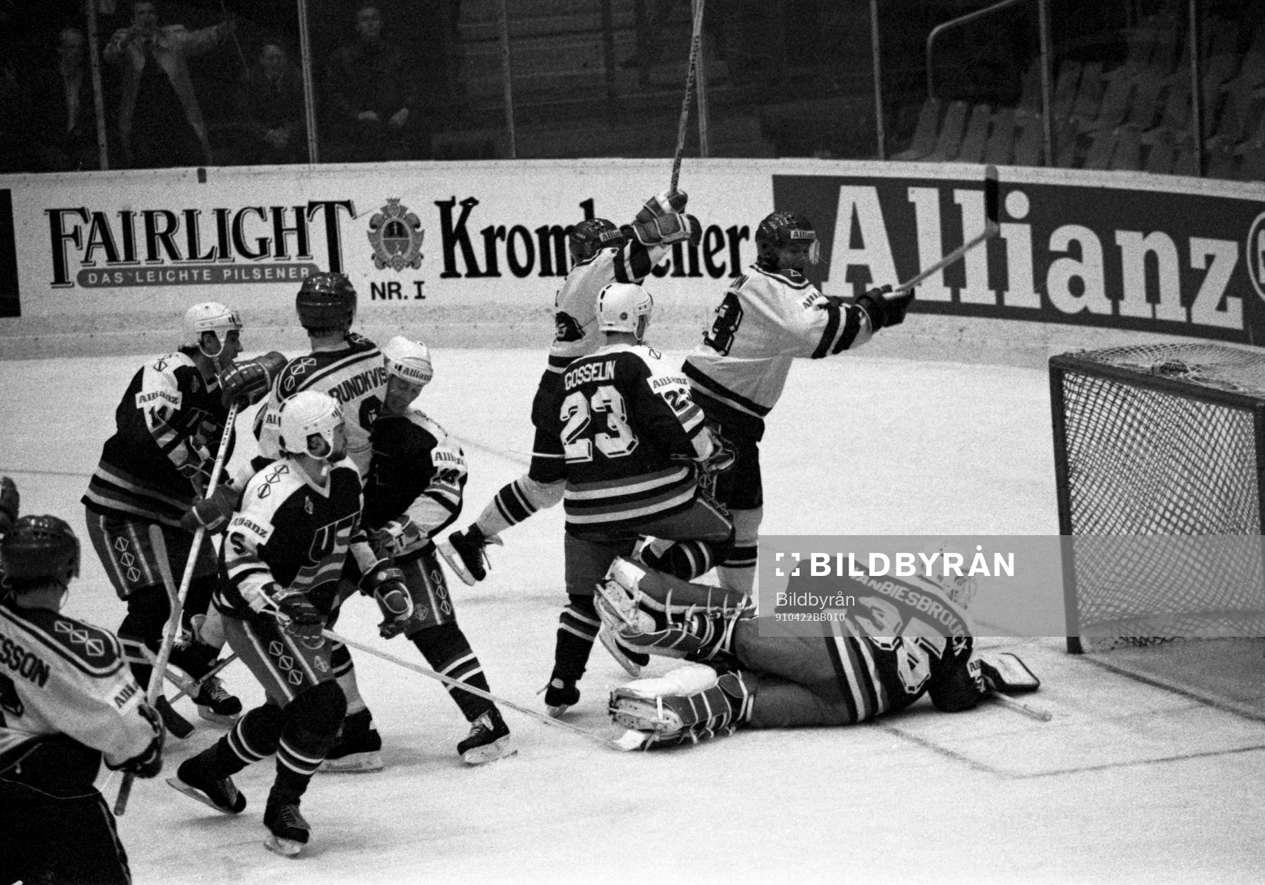 Tomas Jonsson, Sverige, jublar