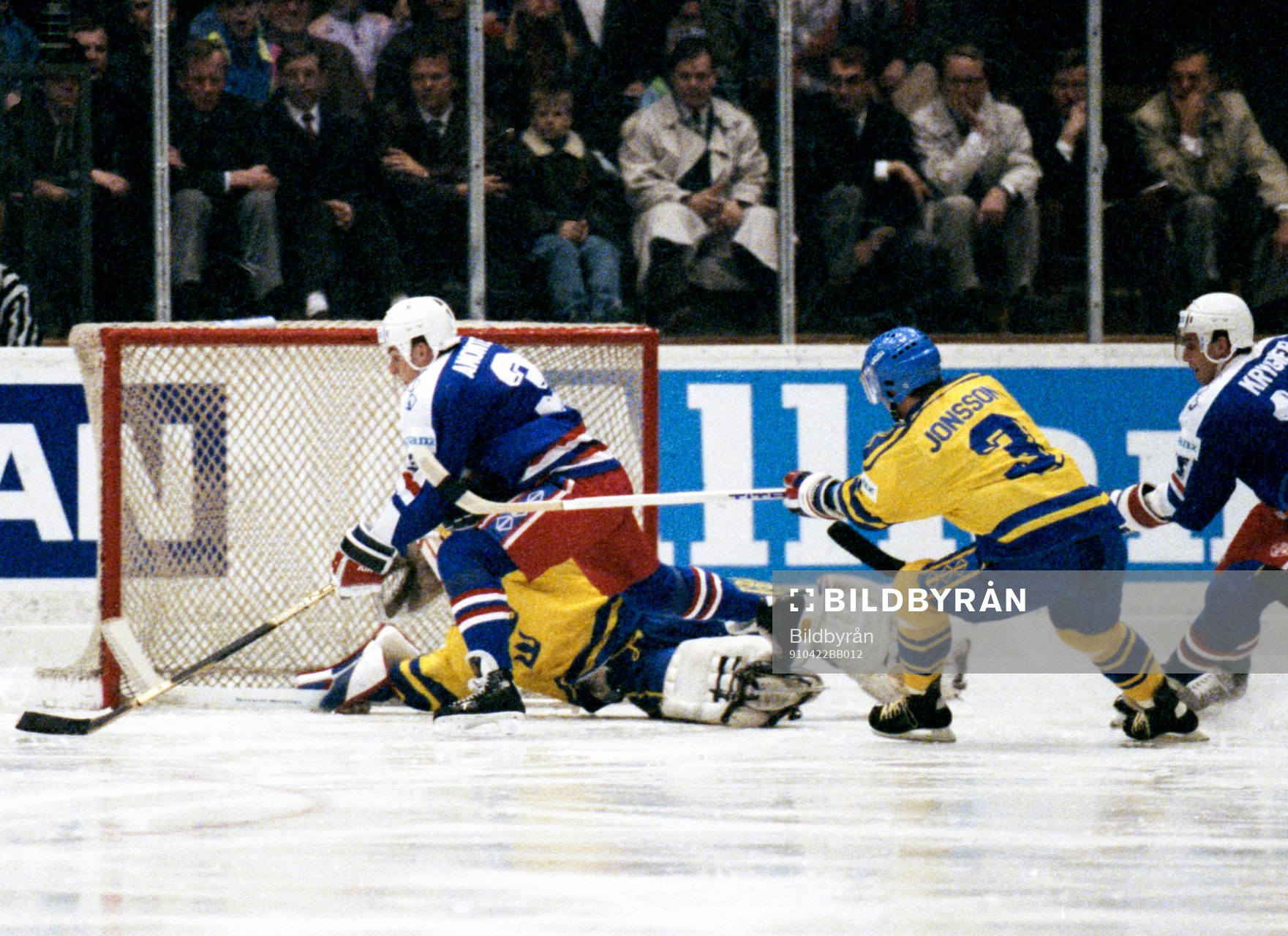 Tomas Jonsson, Sverige