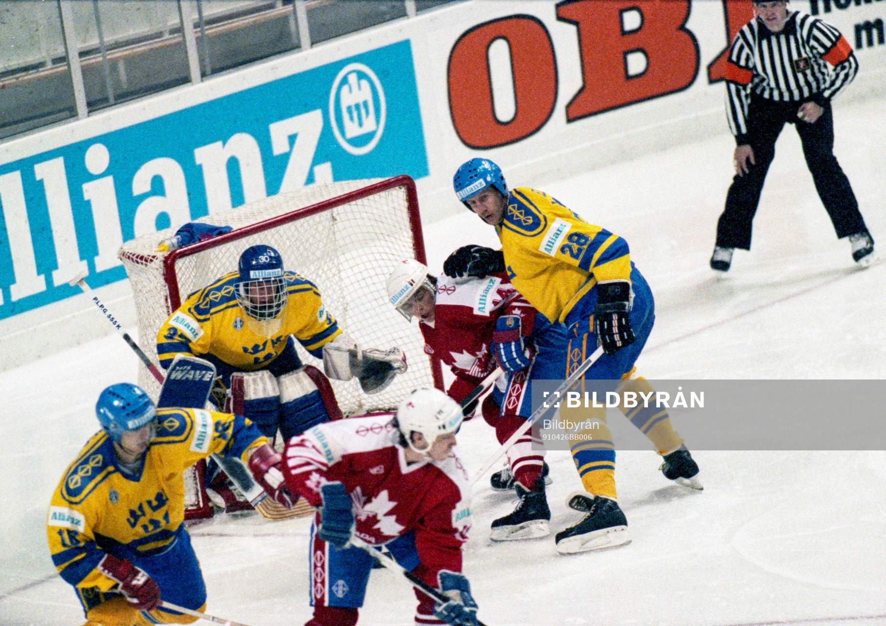 Kjell Samuelsson, Sverige