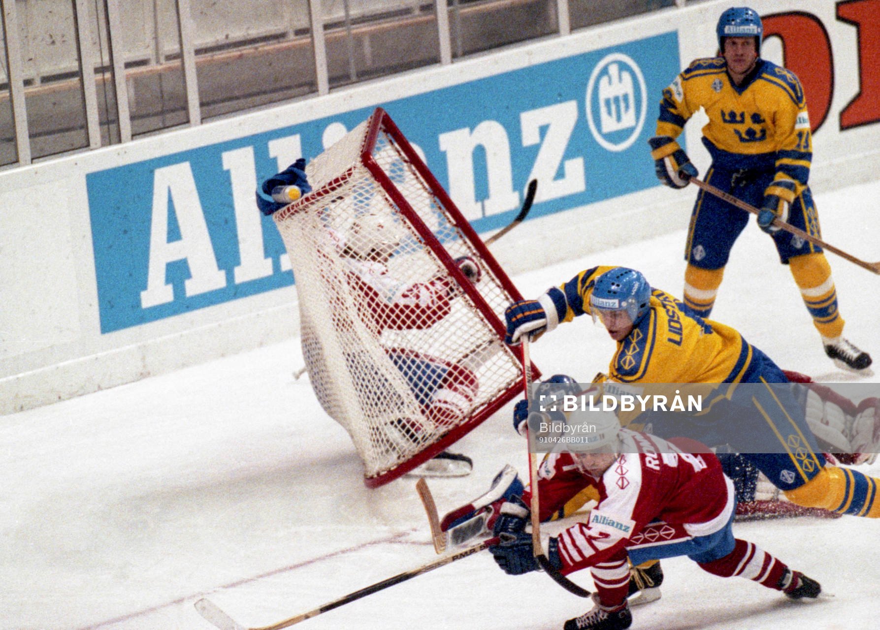 Tommy Söderström, målvakt, Sverige och Nicklas Lidström