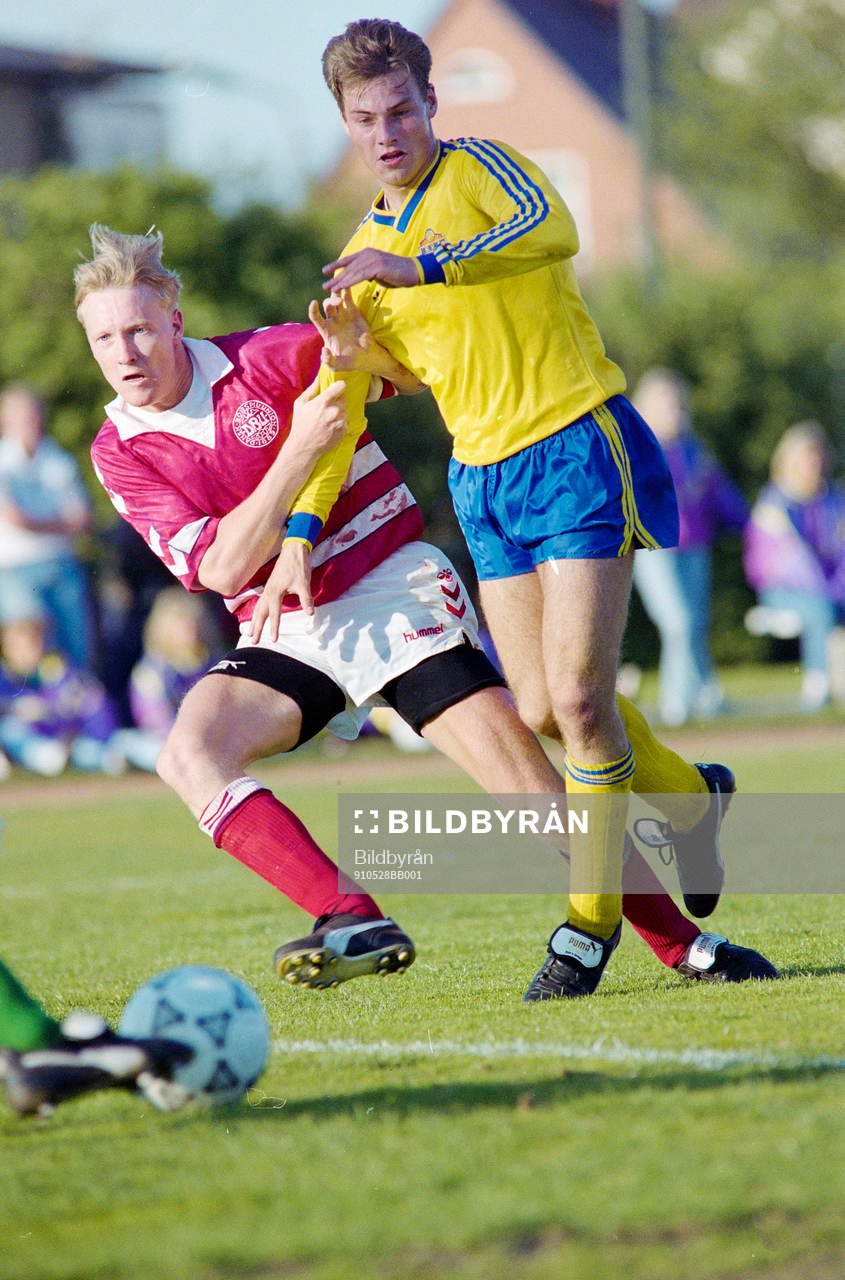 Niklas Gudmundsson, Sverige
