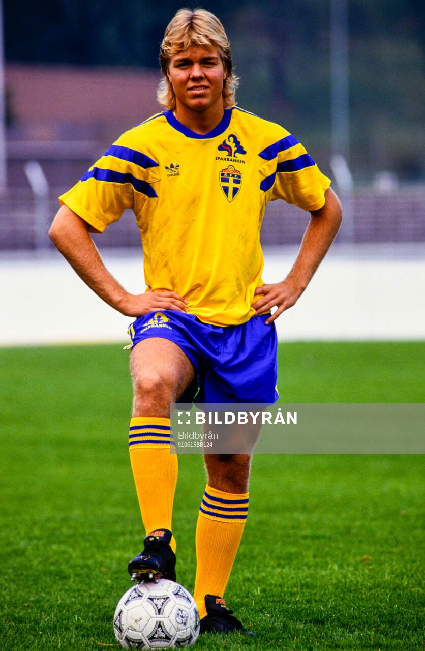 Tomas Brolin före matchen på Idrottsparken i Norrköping