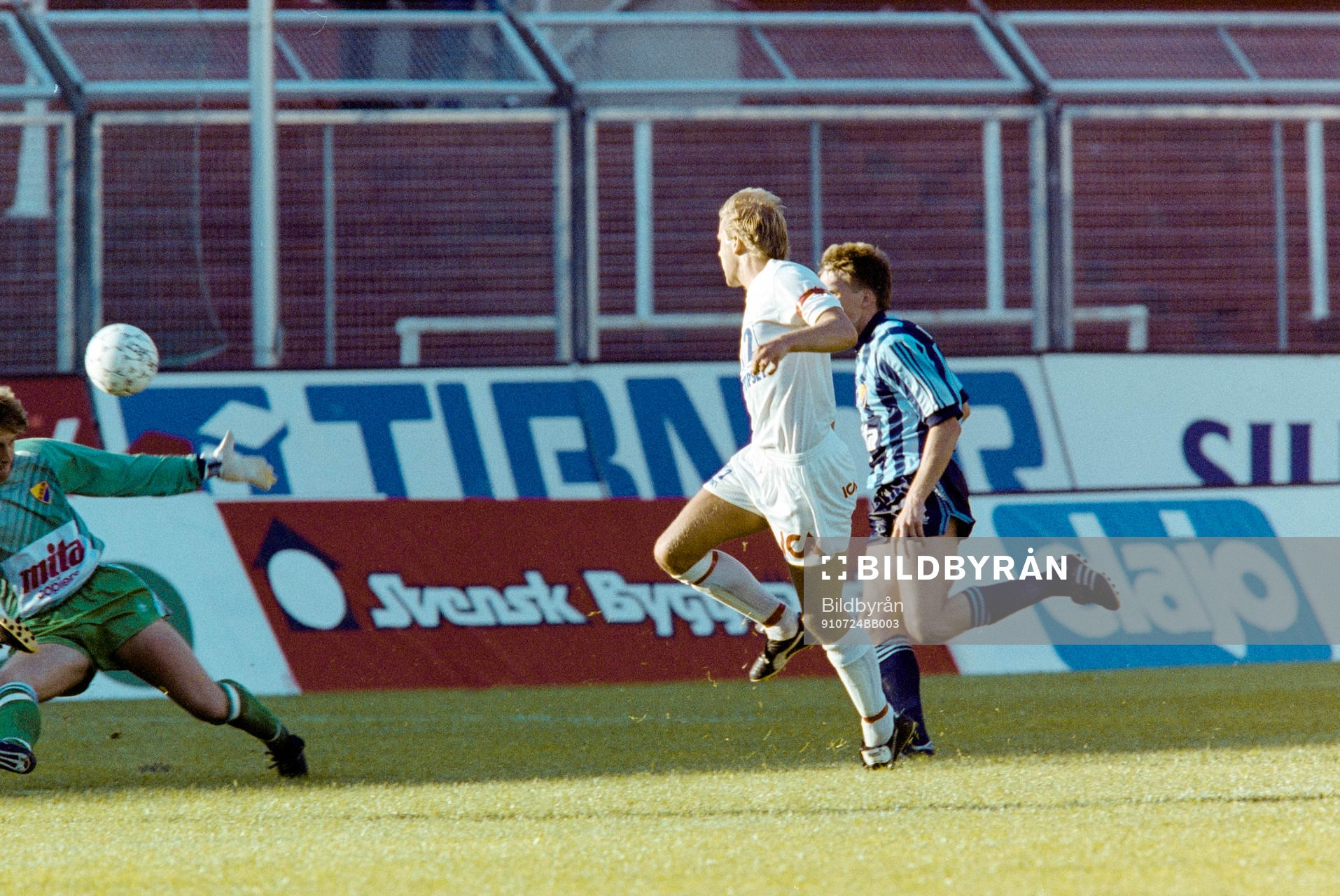 Hans Eklund, Öster gör 0-1