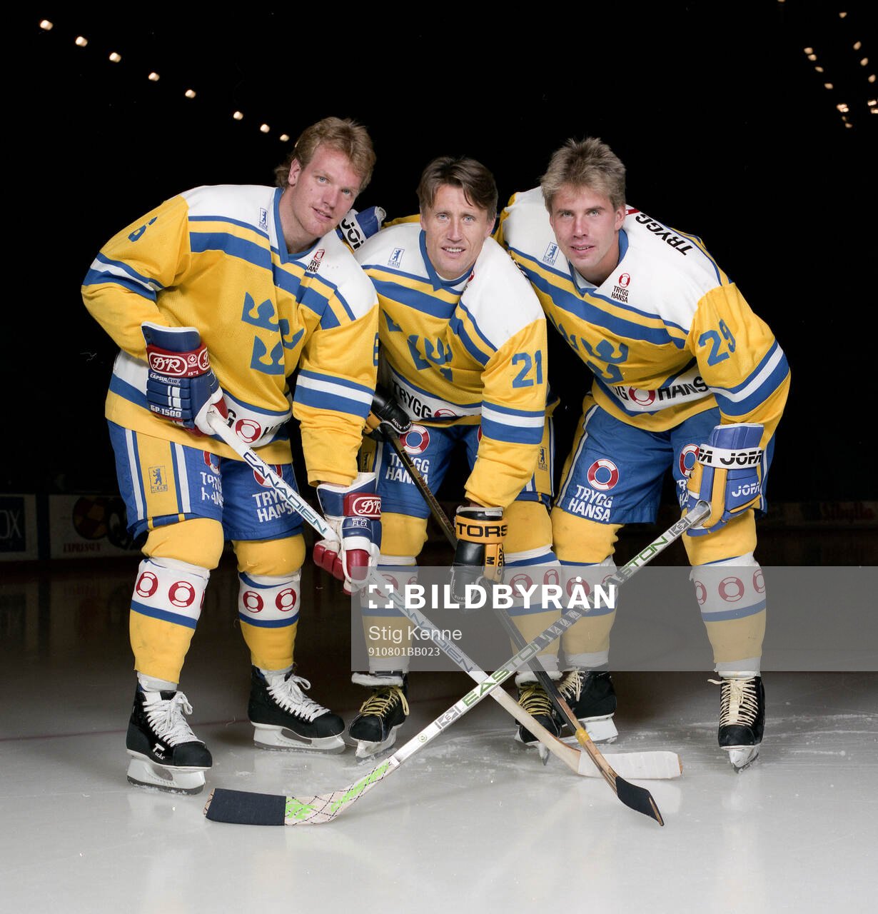 Calle Johansson, Börje Salming and Ulf Dahlén of Sweden