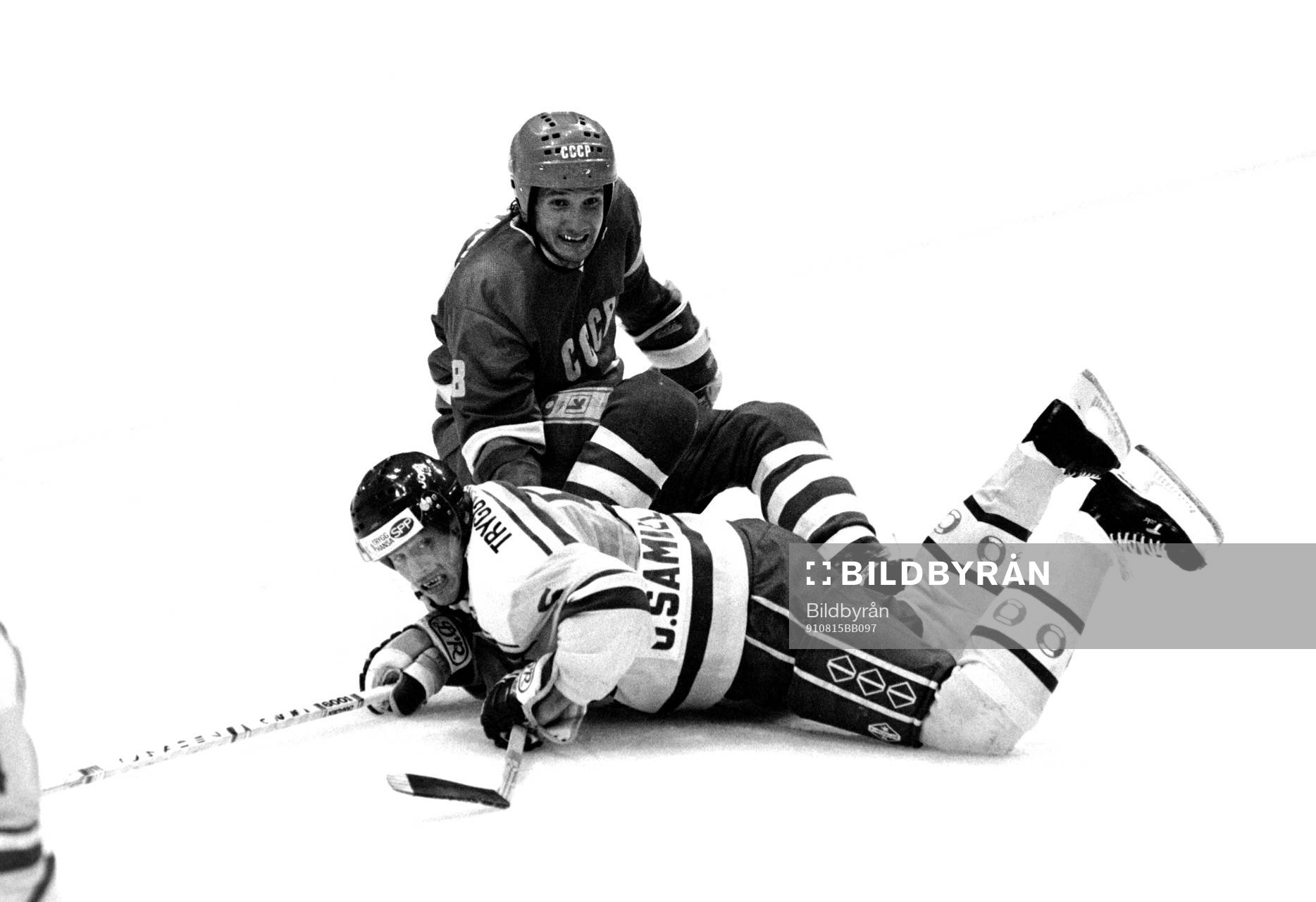 Ulf Samuelsson, Sverige