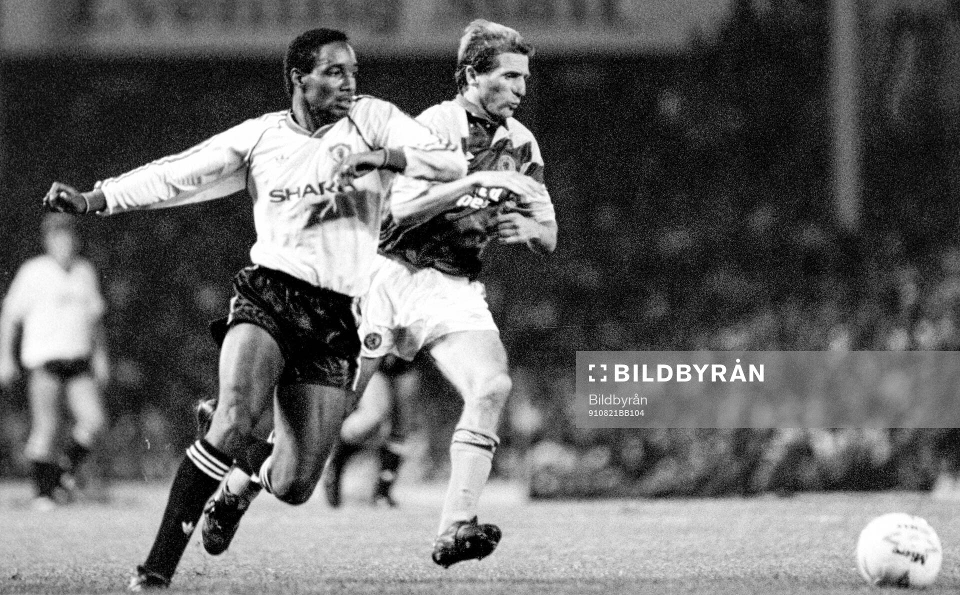 Football, Barclays League Division 1, England, Aston Villa