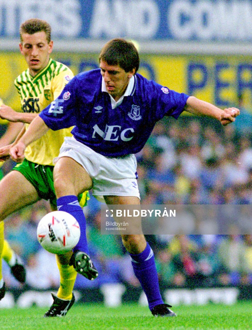 Football, Barclays League Division 1, England 1991-1992,