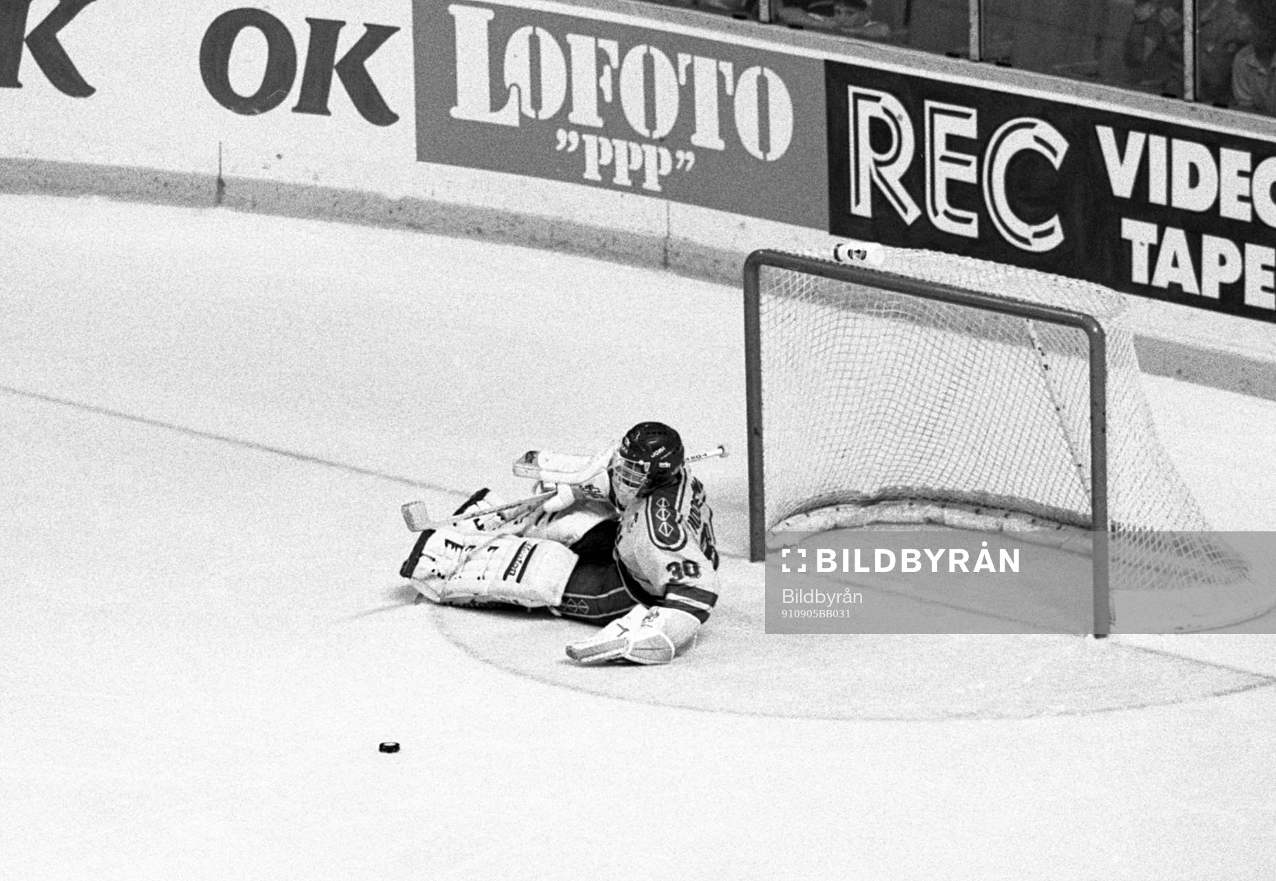 Rolf Ridderwall, målvakt i Sverige deppar