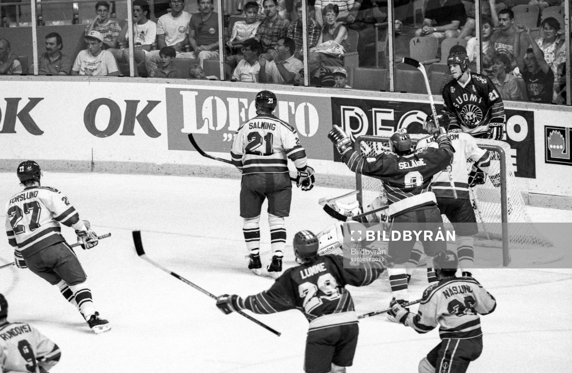 Teemu Selänne och Finland jublar
