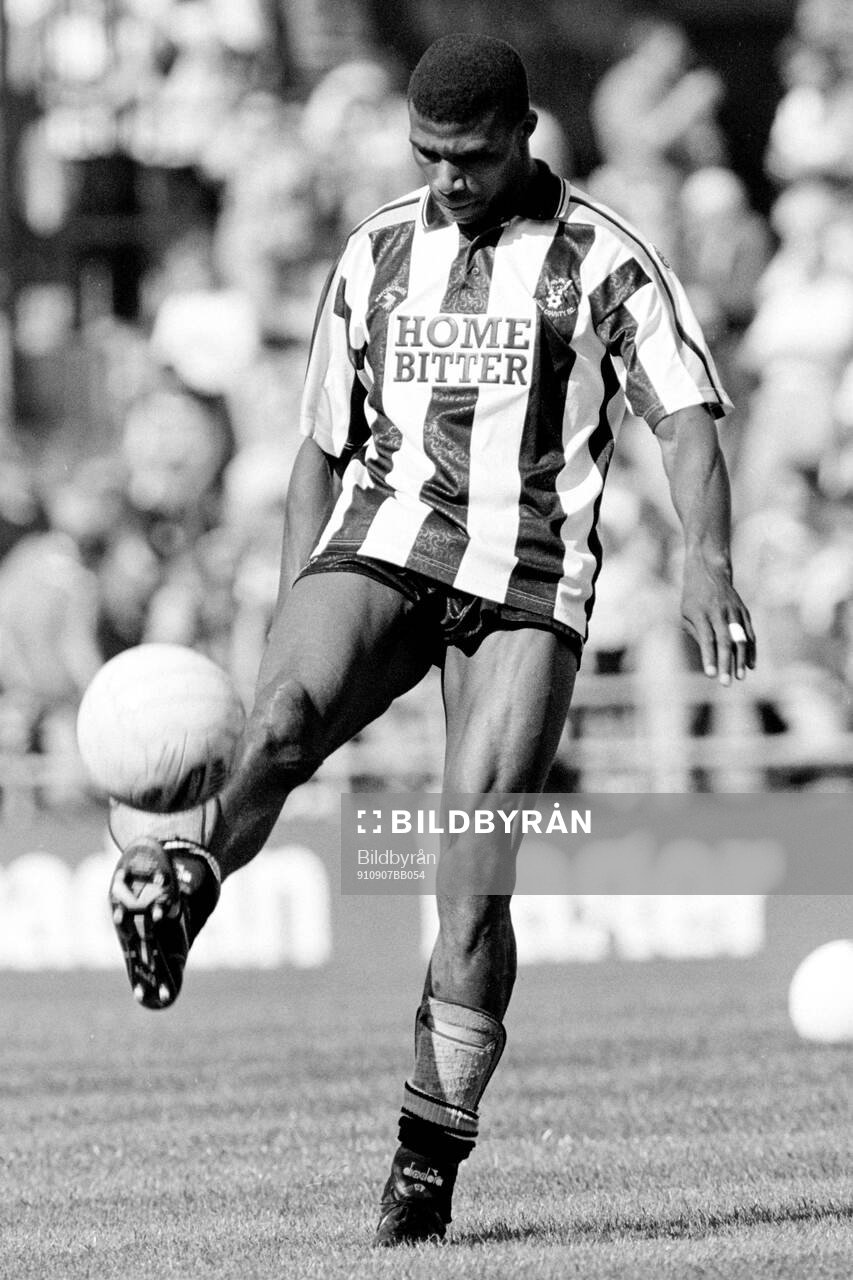 Football, Barclays League Division One, England, Notts