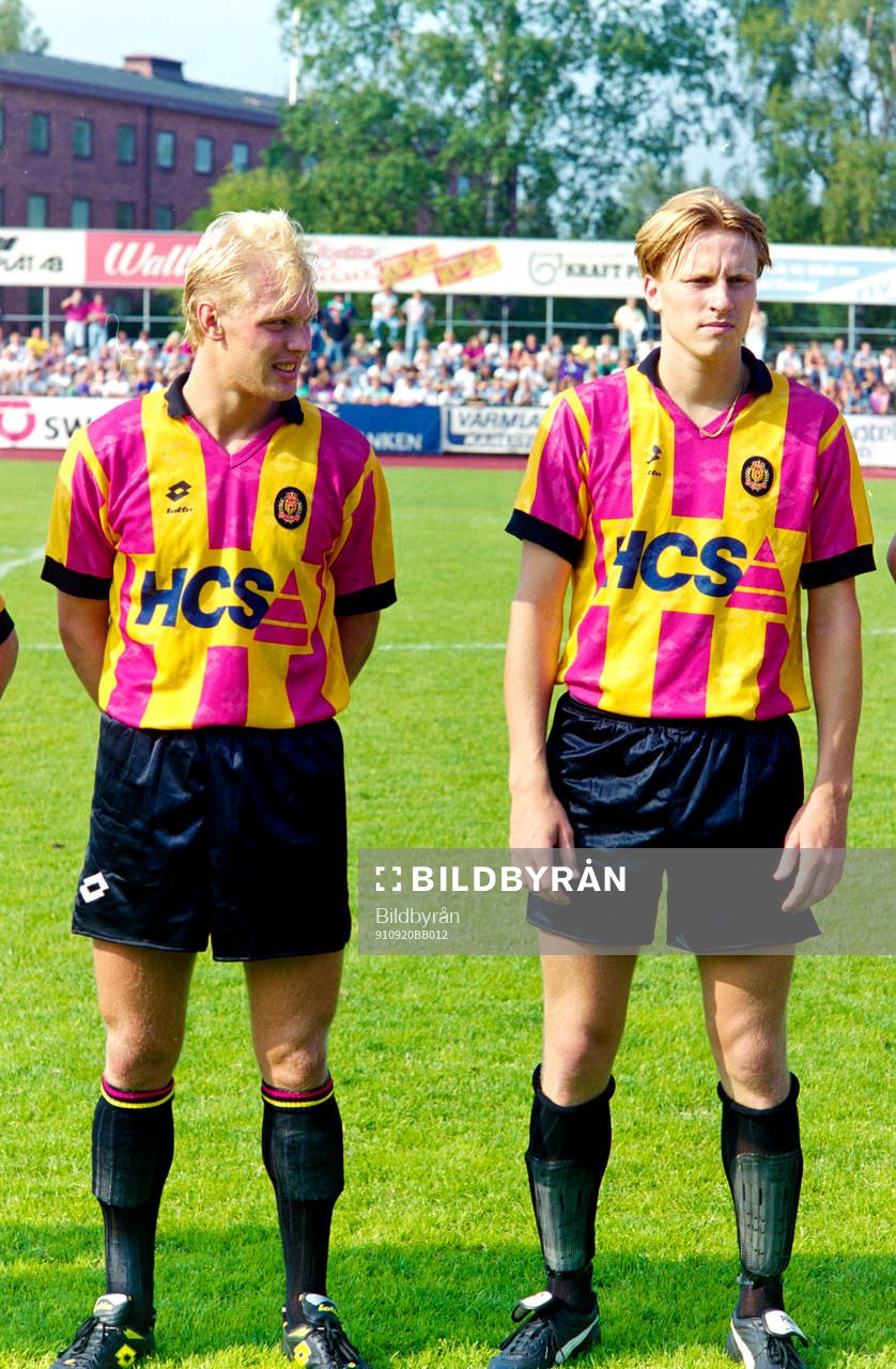 Klas Ingesson och Kennet Andersson på en träningsmatch i