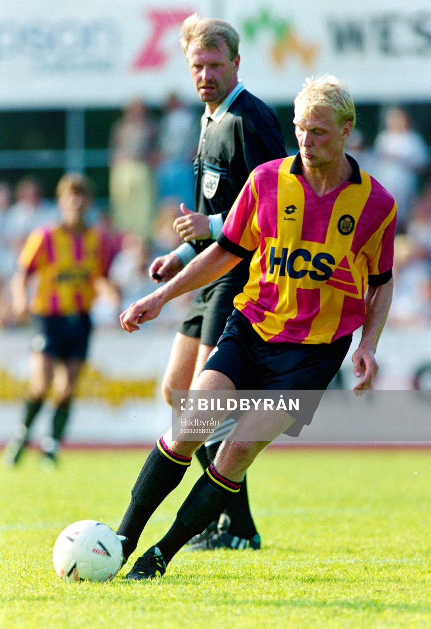 Klas Ingesson på en träningsmatch i Karlstad
