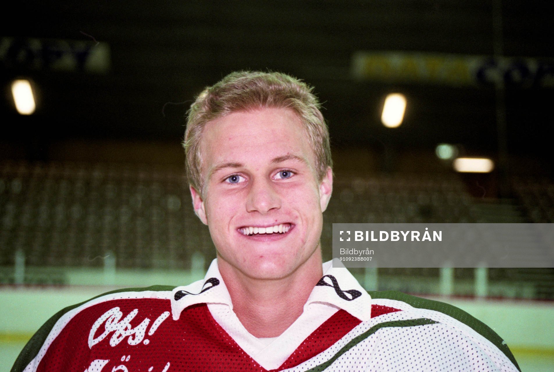 Markus Näslund, Modo