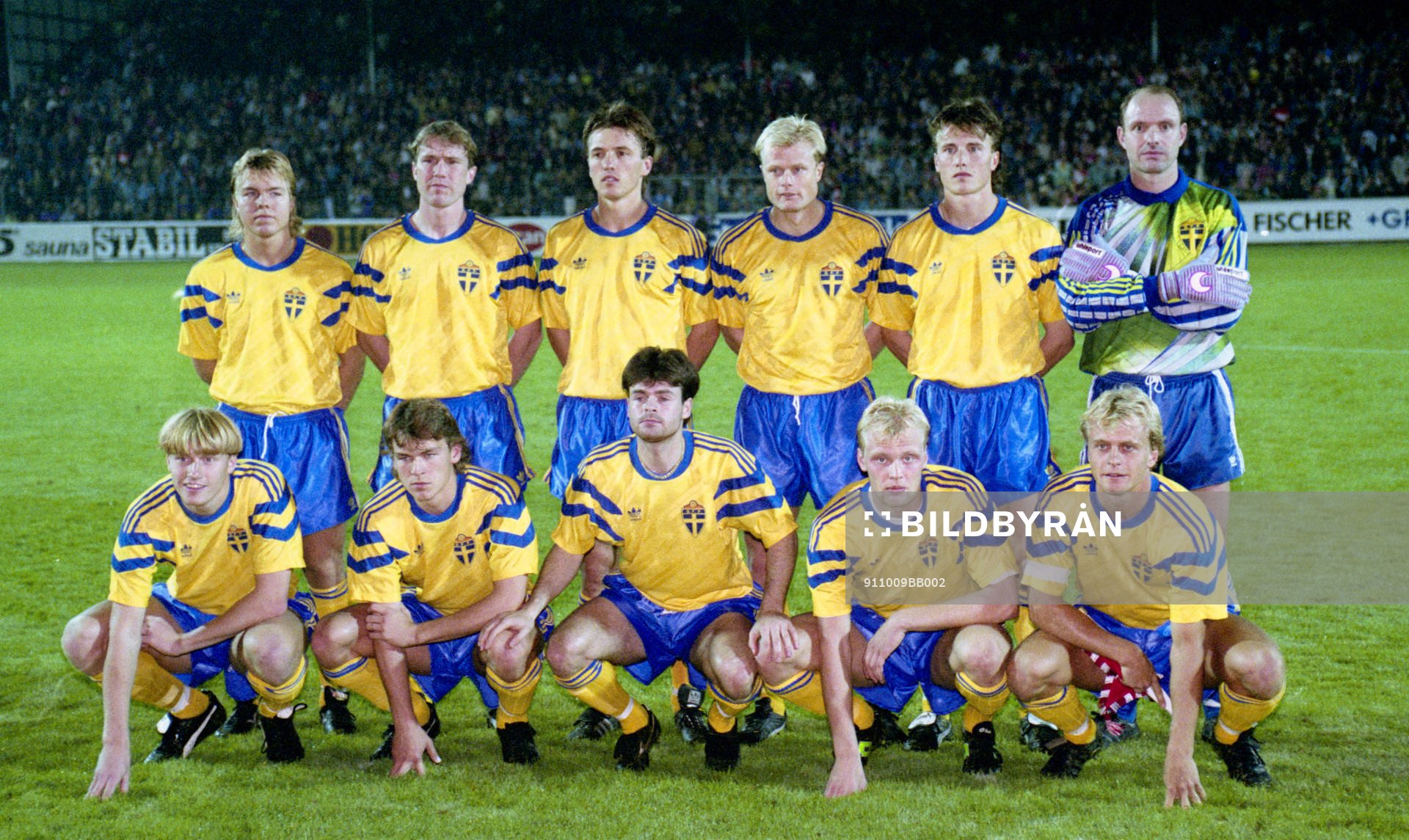 Bakre raden fr. v: Tomas Brolin, Jan Eriksson, Mats Gren,
