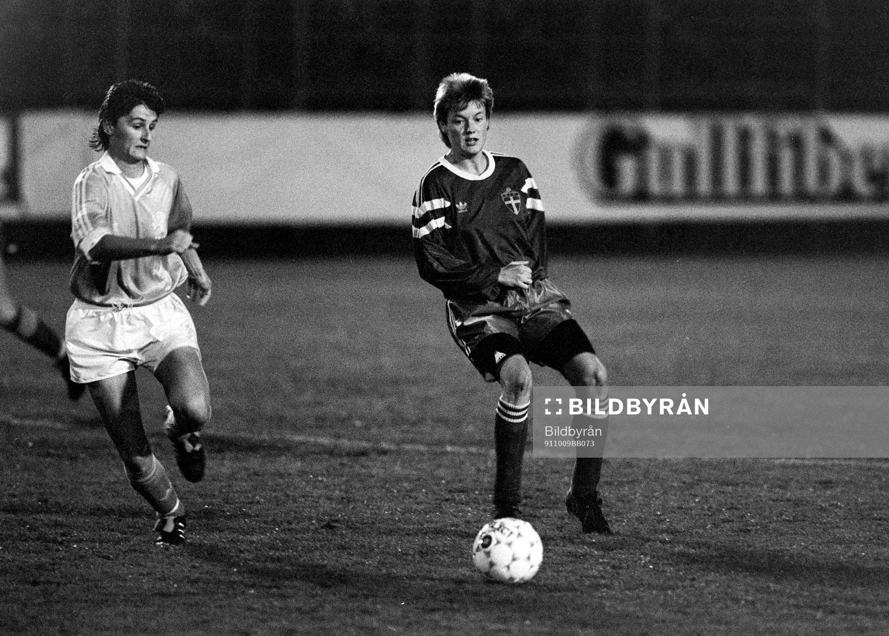 Lena Videkull, Sverige