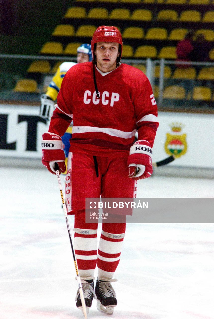Dmitri Yushkevich, Sovjet