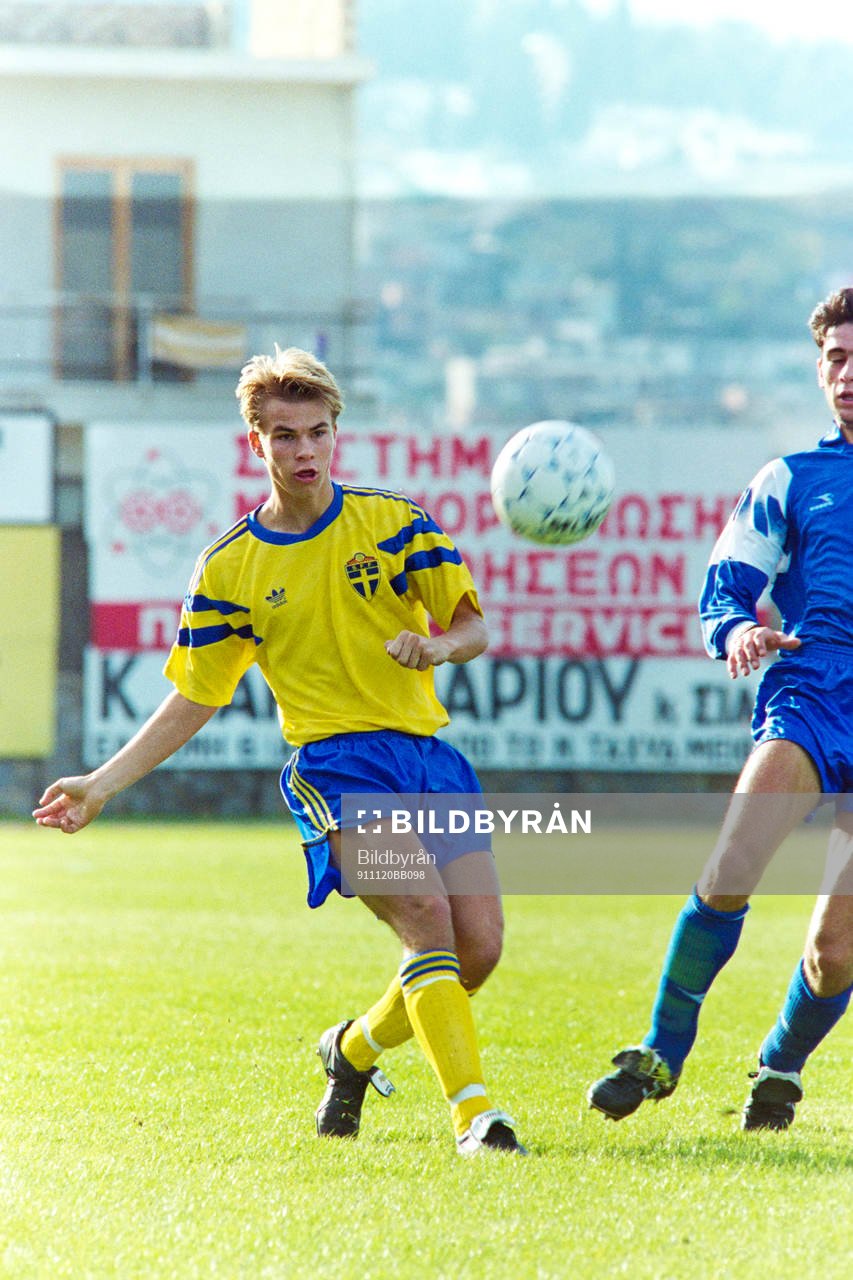 Fotboll, OS-Kval, Grekland - Sverige, 1-3: Niklas Alexandersson, Sverige. 