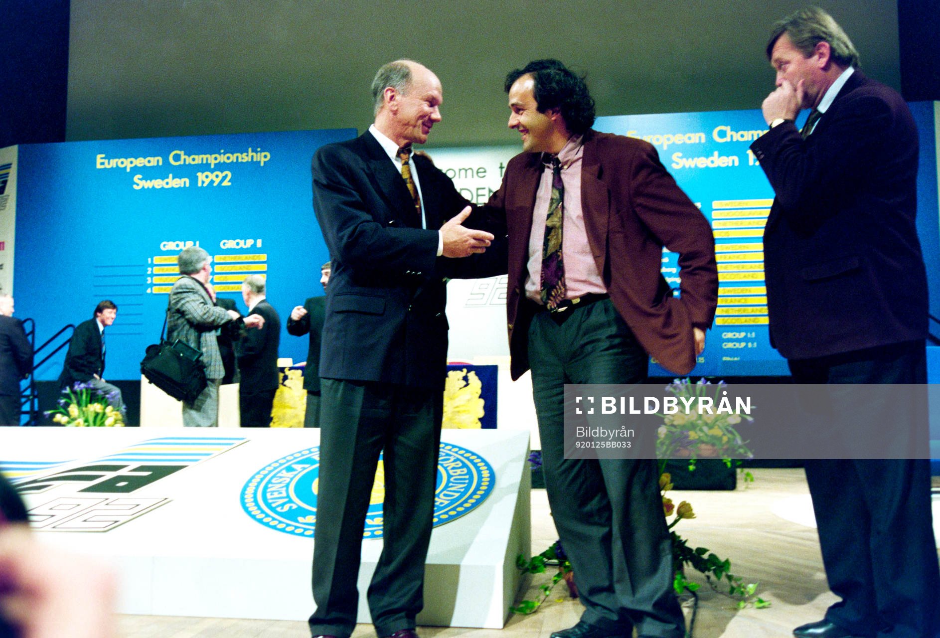 Tommy Svensson, Sverige och Michel Platini, Frankrike