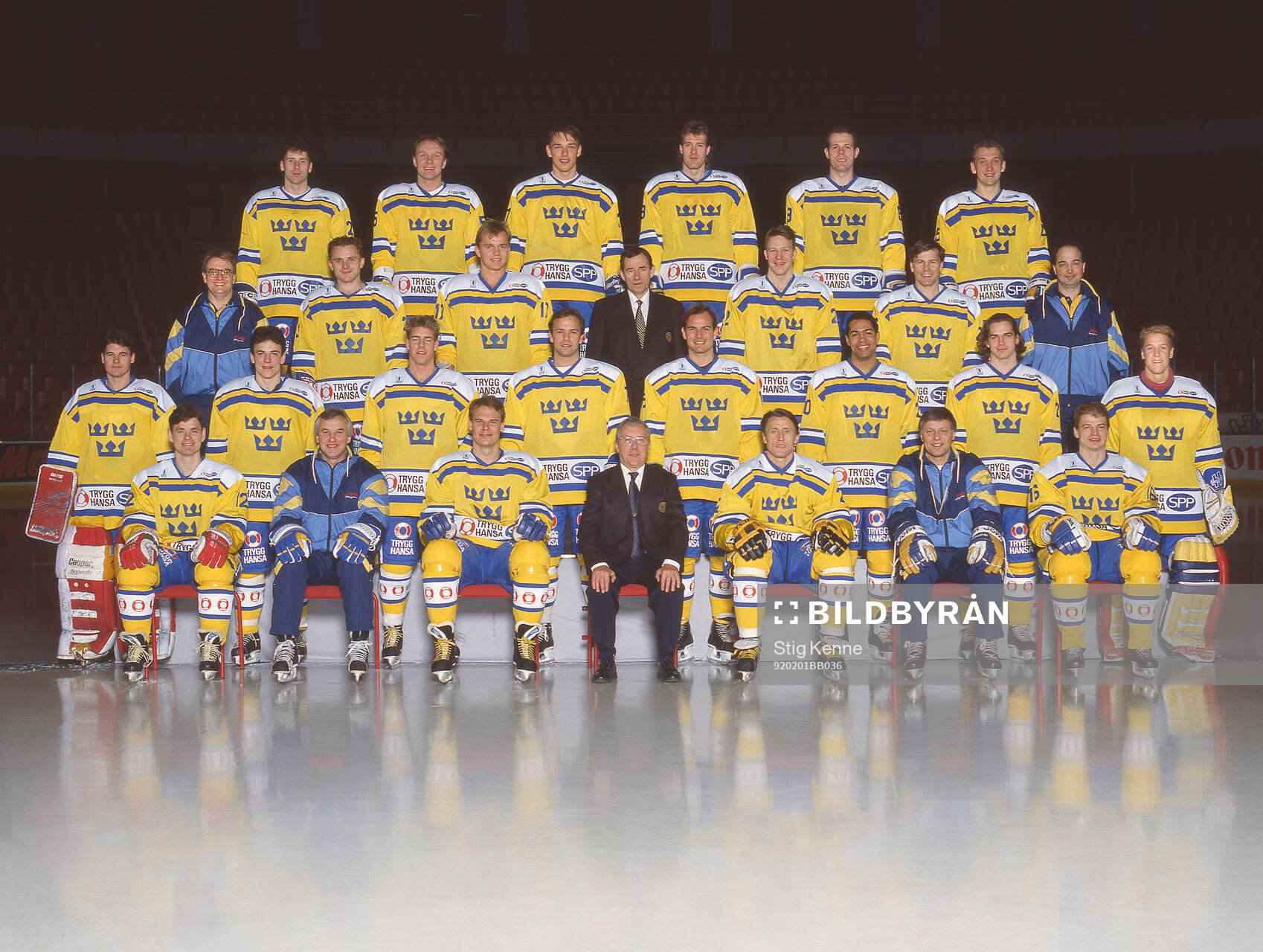 Players and team staff of Sweden pose for a team photo