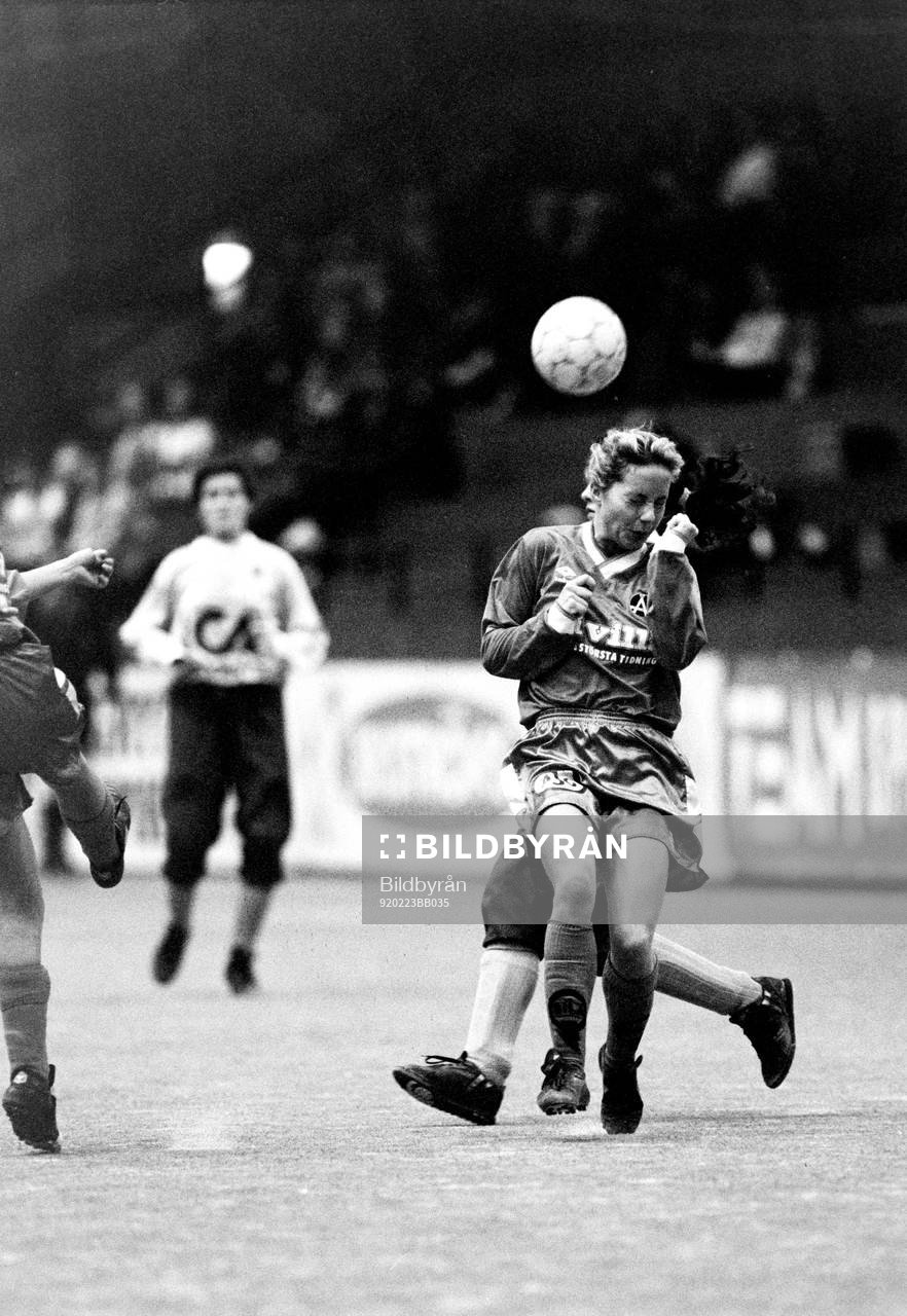 Fotboll, Tipshallsvenskan, Hallsvenskan, Malmö FF -