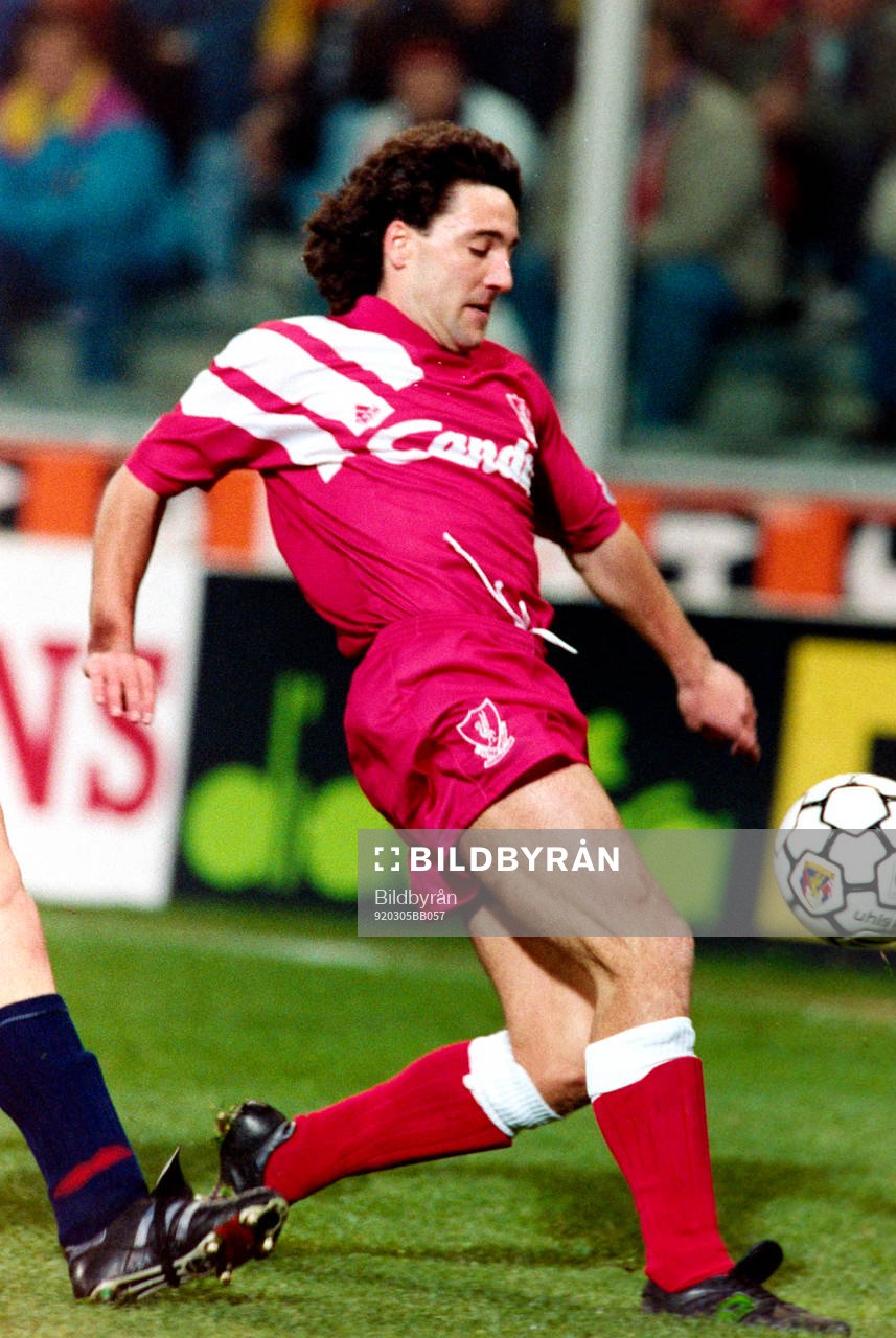 Fotboll, Uefacupen, Genua - Liverpool, 2-0